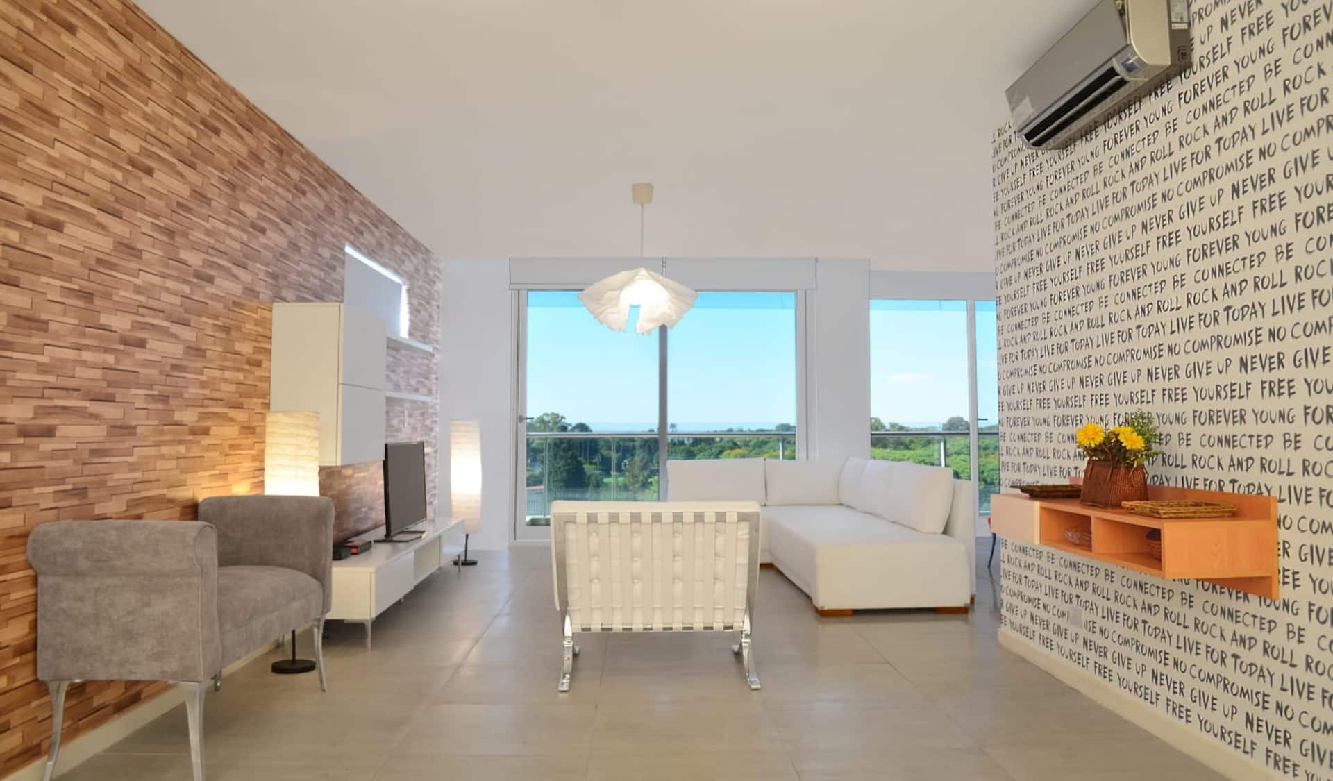 Green Bliss - Spacious Studio in Nunez