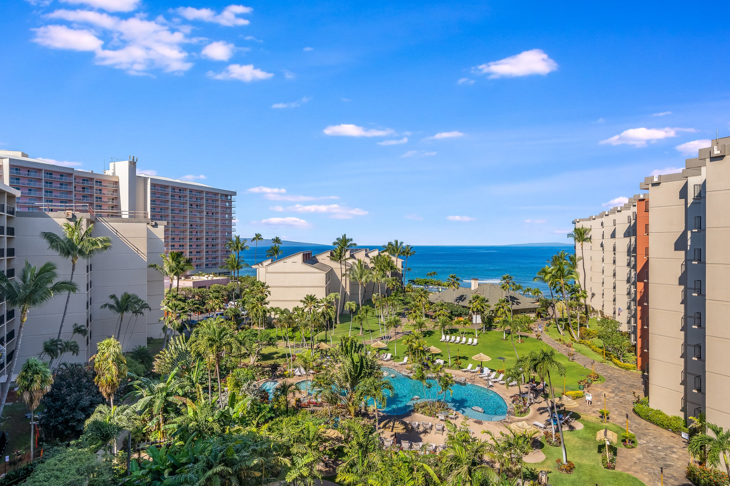 Condo in Lahaina · ★4.76 · 2 bedrooms · 4 beds · 2 baths - Image 25