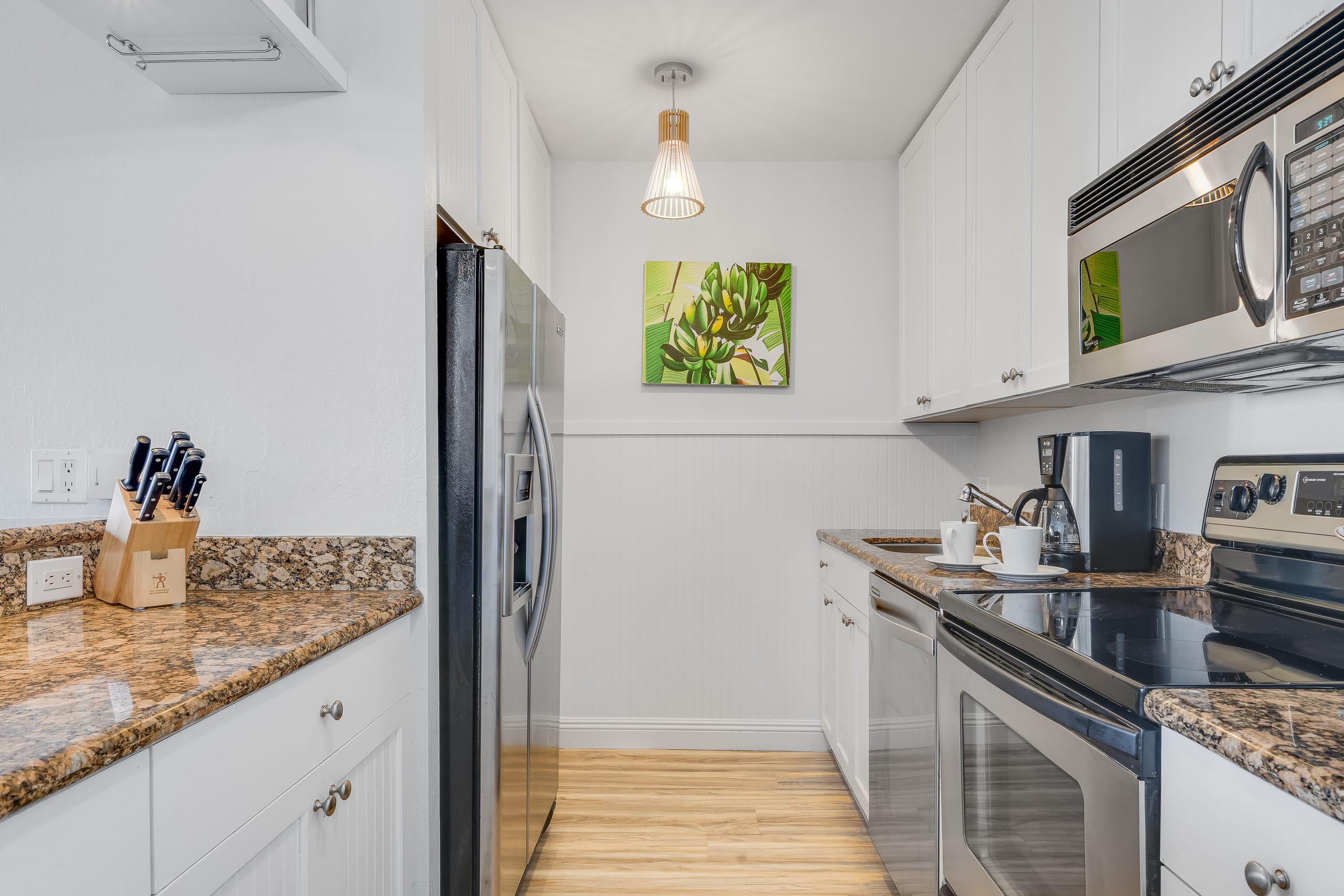 Condo in Lahaina · ★4.76 · 2 bedrooms · 4 beds · 2 baths - Image 7