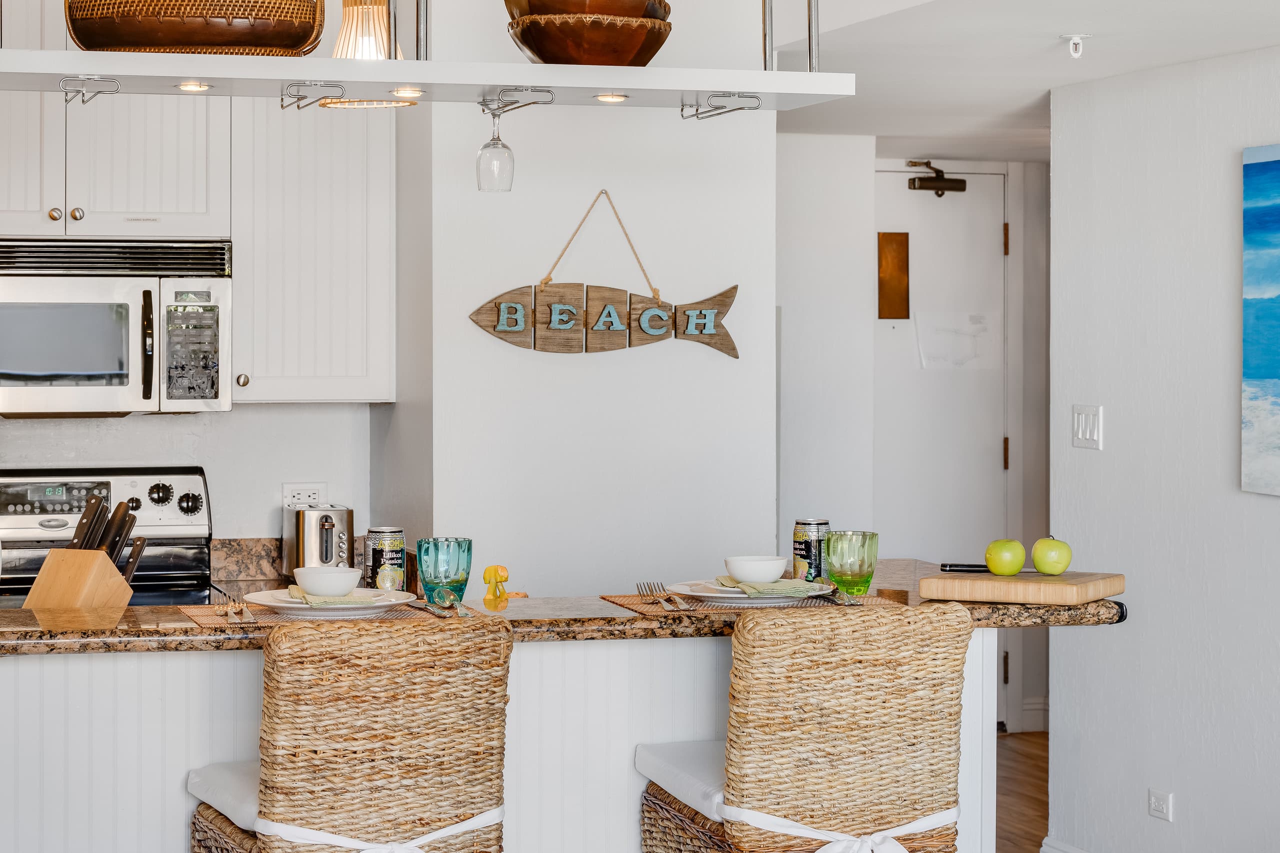 Condo in Lahaina · ★4.76 · 2 bedrooms · 4 beds · 2 baths - Image 5