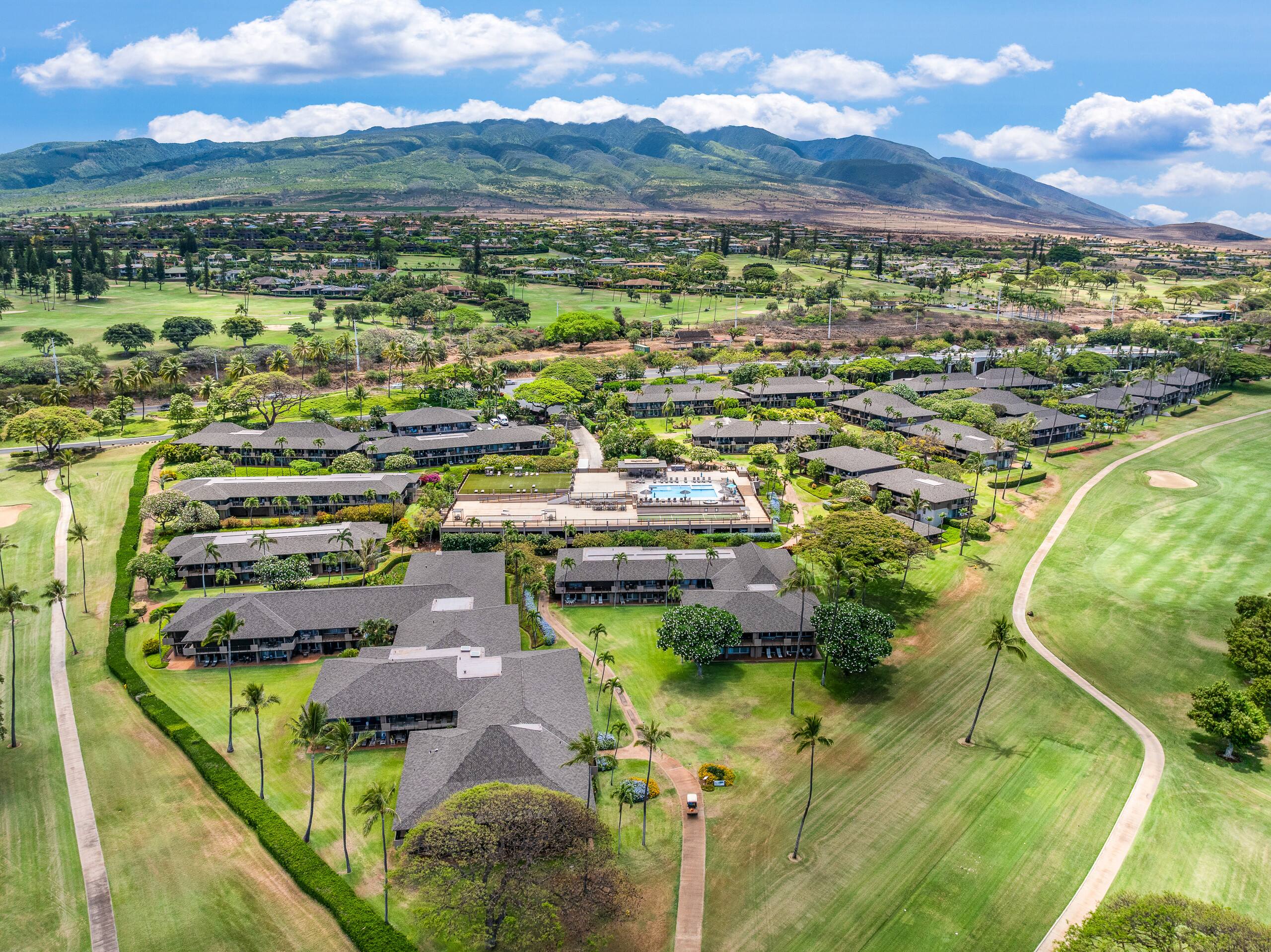 Condo in Lahaina · ★4.76 · 1 bedroom · 3 beds · 2 private baths - Image 35