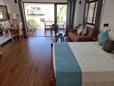 Drake Seaside Studio - Ground Floor