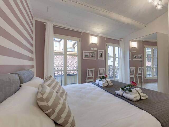 Hibisco Apartment by Mamo Florence gallery image 2