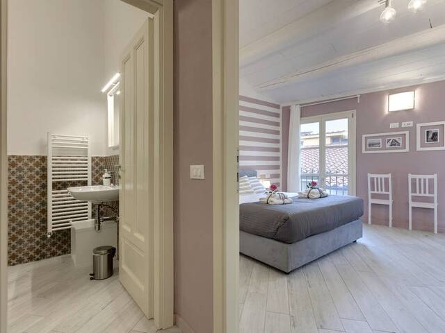 Hibisco Apartment by Mamo Florence gallery image 5