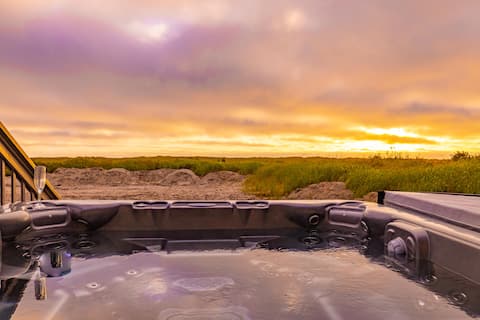 Ultimate Family BeachFront+HotTub + Free Nights