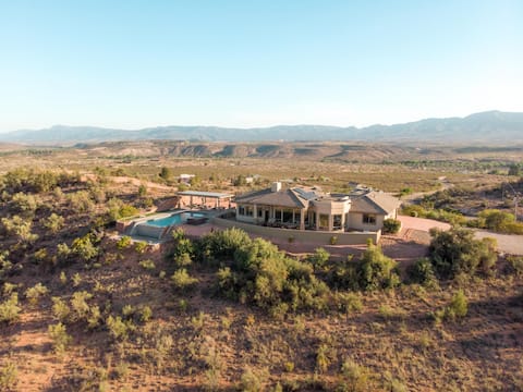 Luxury private Resort 360 Views of Sedona and Mtn