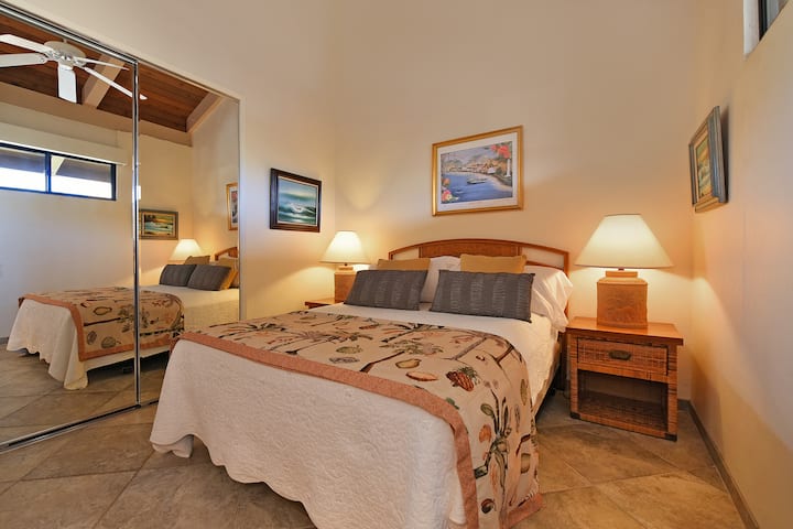 Duerme en un acogedor dormitorio con encanto isleño.