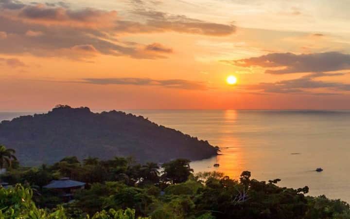 Exhilarating Ocean Views - Manuel Antonio