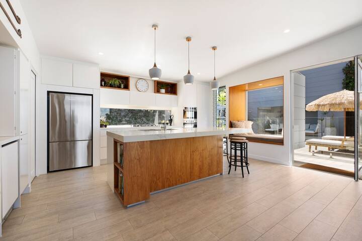 Adams St 32 gallery image 5