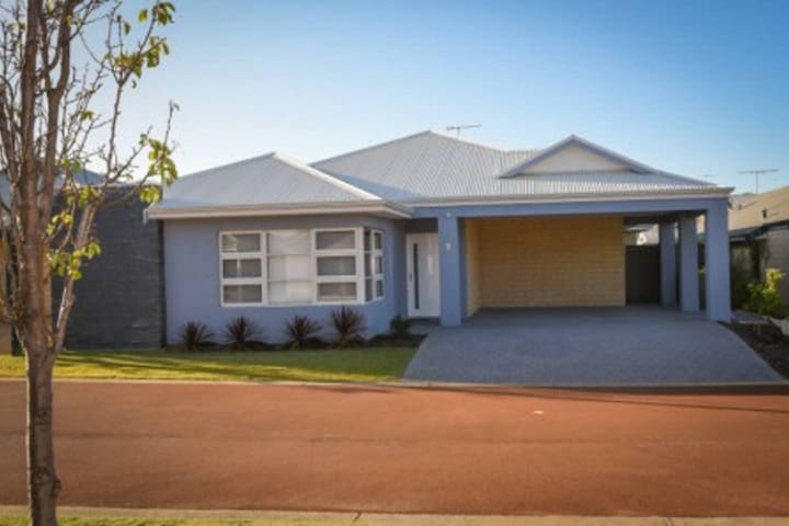 House 03 – Stone’s Throw Dunsborough