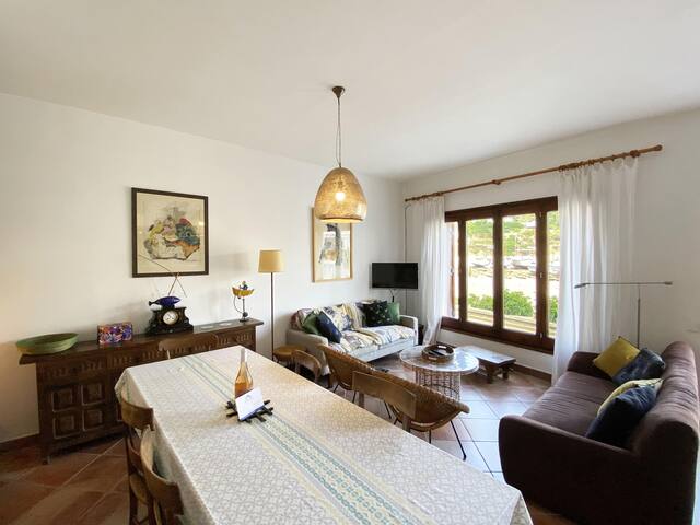 Holiday rental townhouse in Begur, Sa Riera gallery image 4