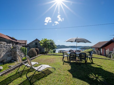 Monte San Giulio by Interhome