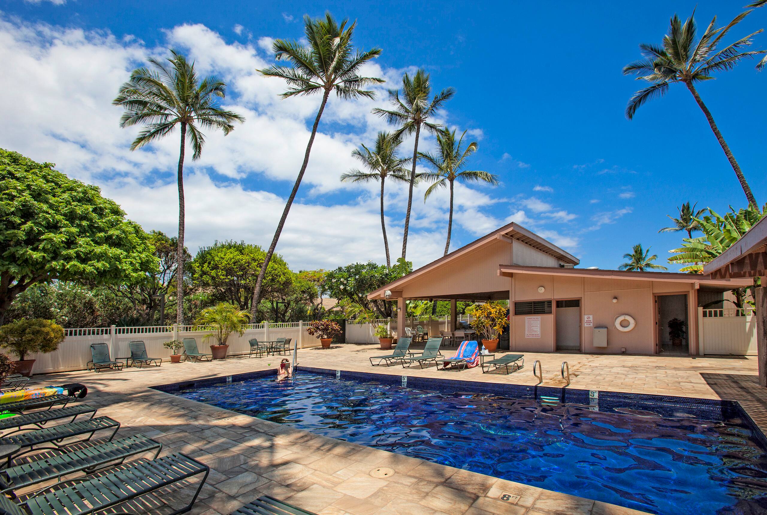 Condo in Kihei · ★4.33 · Studio · 1 bed · 1 bath - Image 25