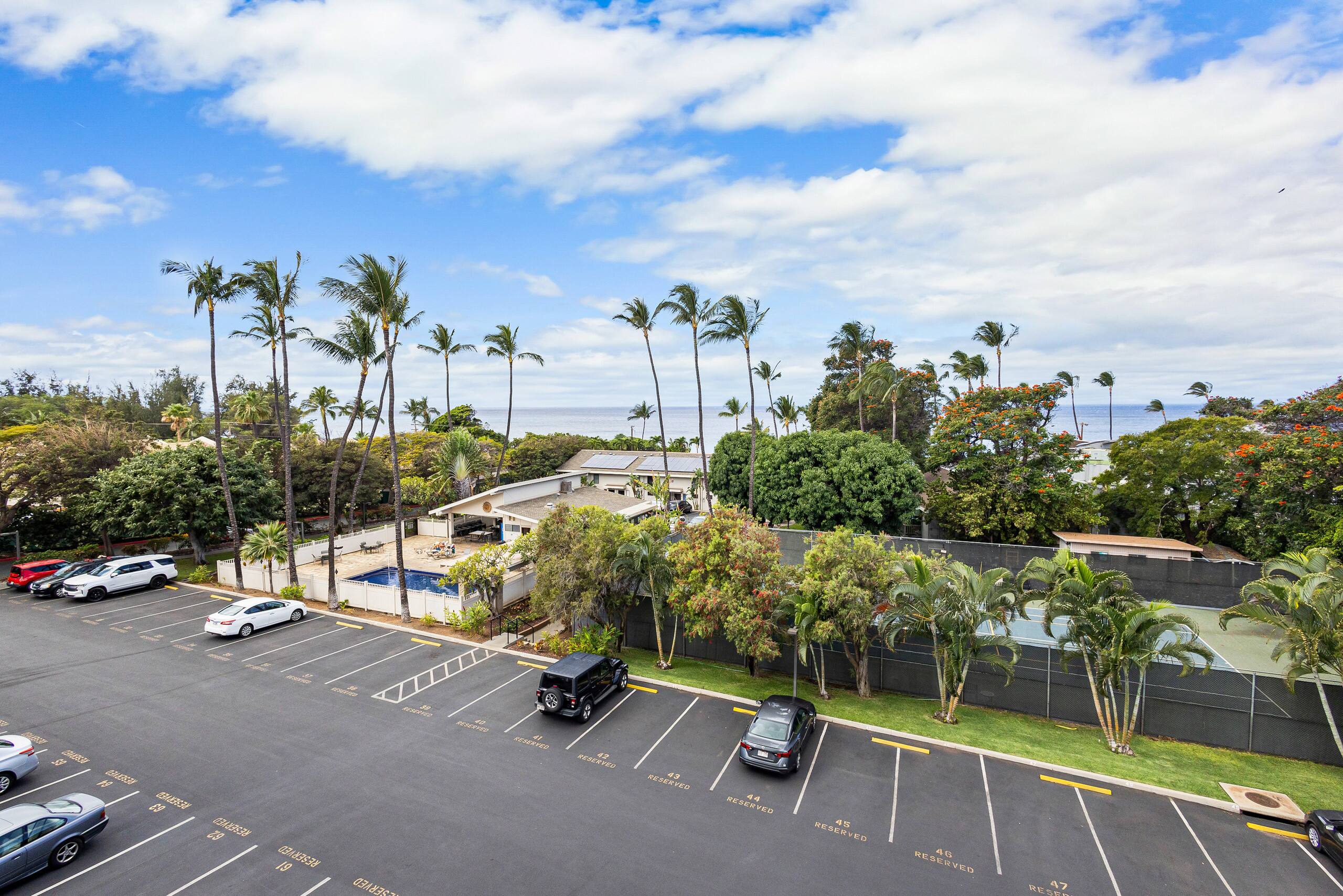 Condo in Kihei · ★4.33 · Studio · 1 bed · 1 bath - Image 24