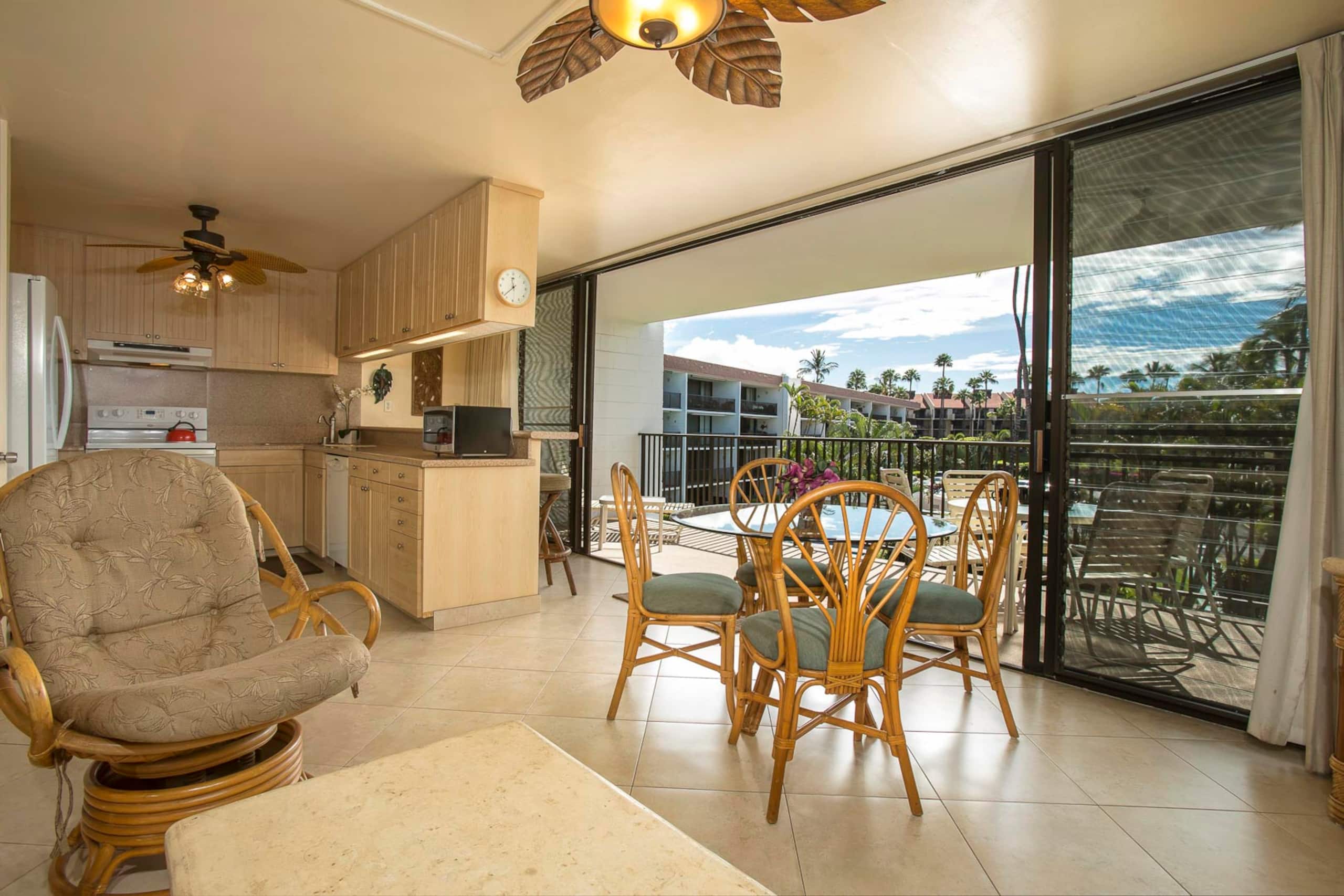 Condo in Kihei · ★4.61 · 2 bedrooms · 4 beds · 2 shared baths - Image 3