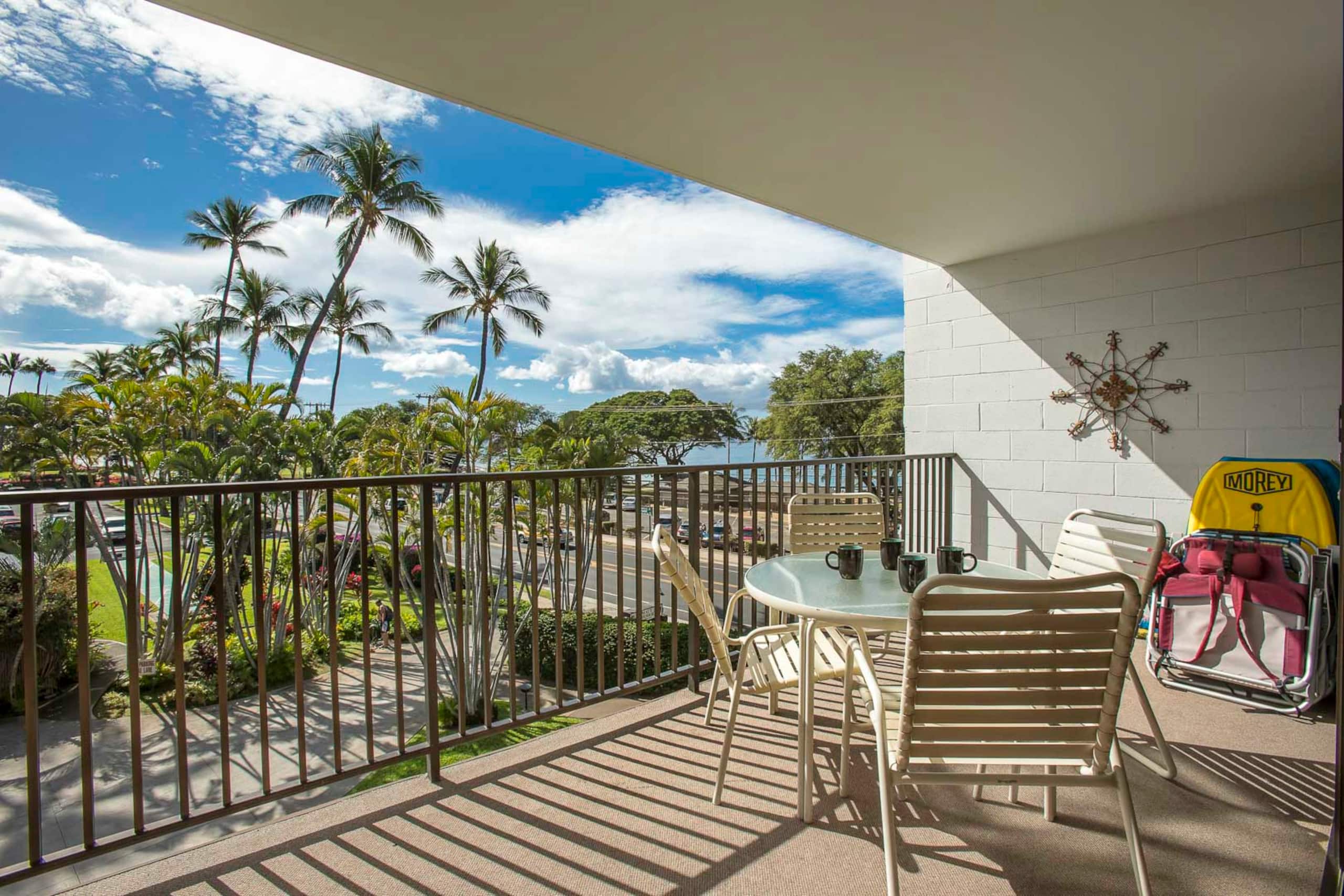 Condo in Kihei · ★4.61 · 2 bedrooms · 4 beds · 2 shared baths - Image 15
