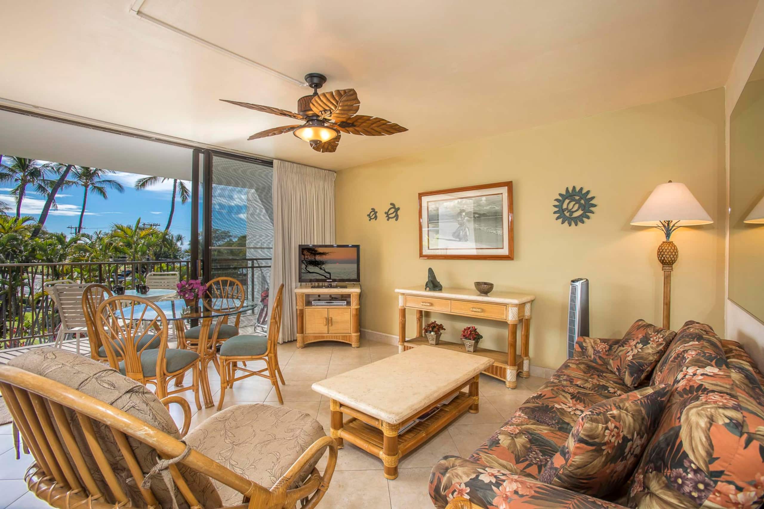 Condo in Kihei · ★4.61 · 2 bedrooms · 4 beds · 2 shared baths - Image 2