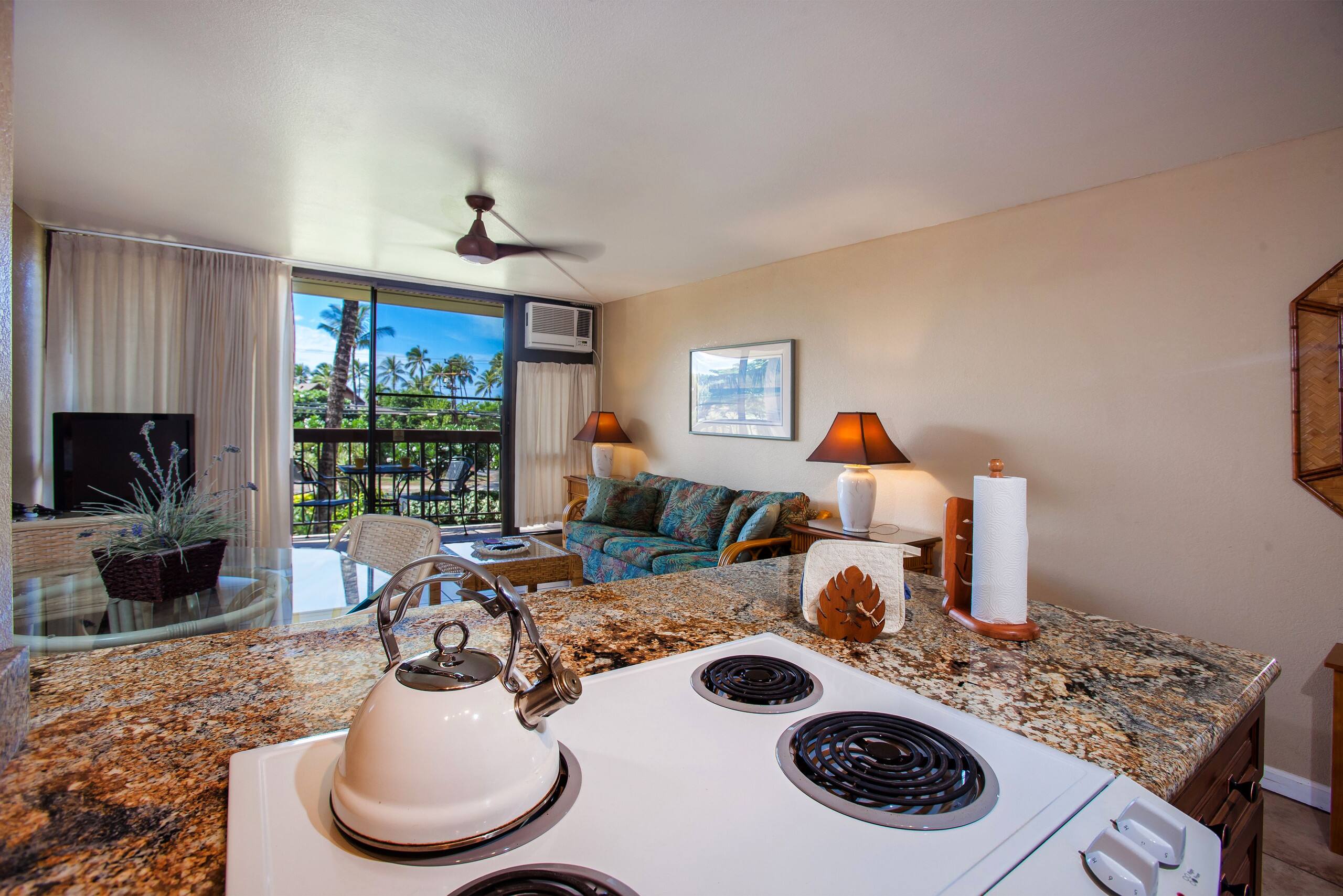 Condo in Kihei · ★4.63 · 1 bedroom · 2 beds · 1 shared bath - Image 10