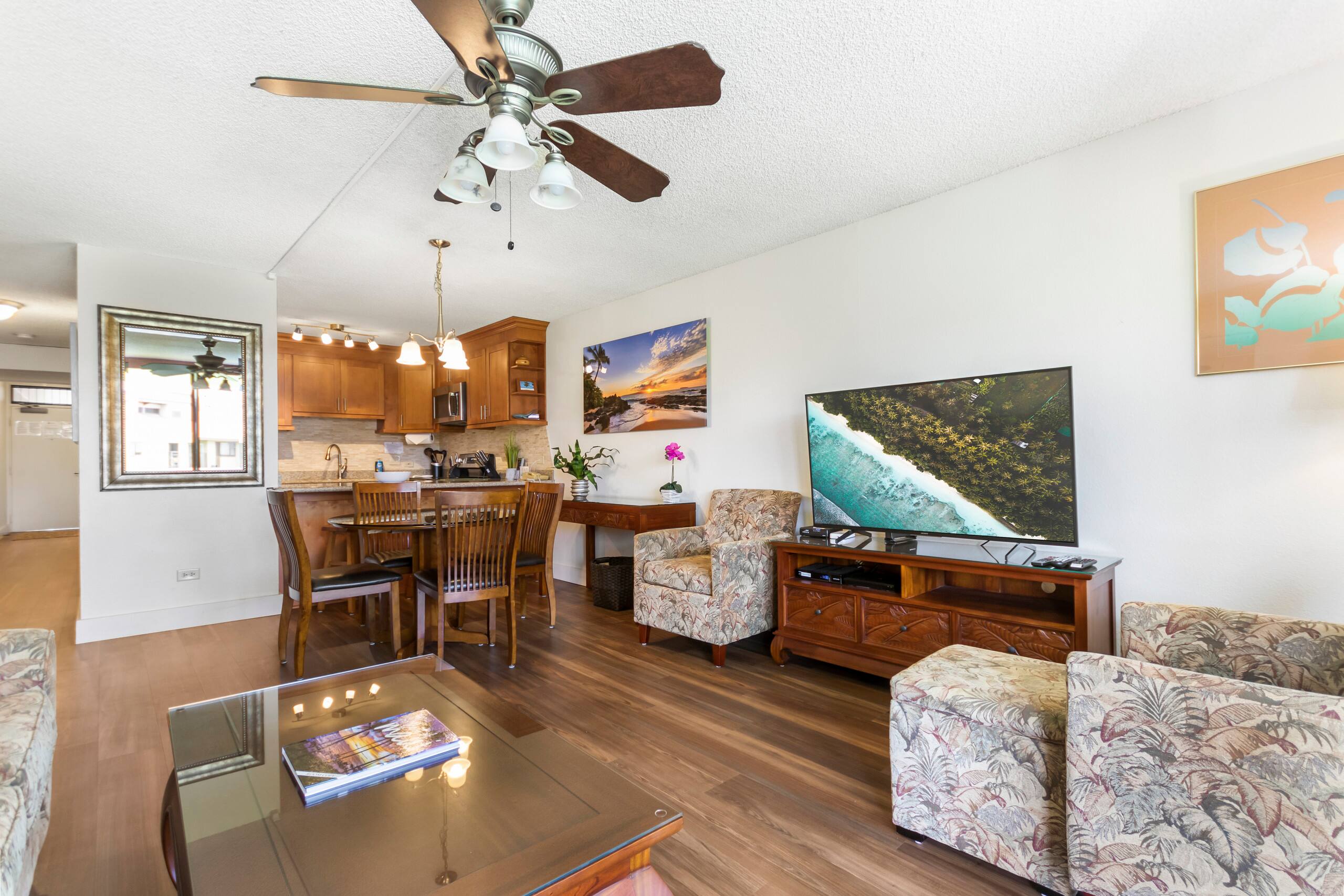 Condo in Kihei · ★4.67 · 1 bedroom · 2 beds · 2 baths - Image 4