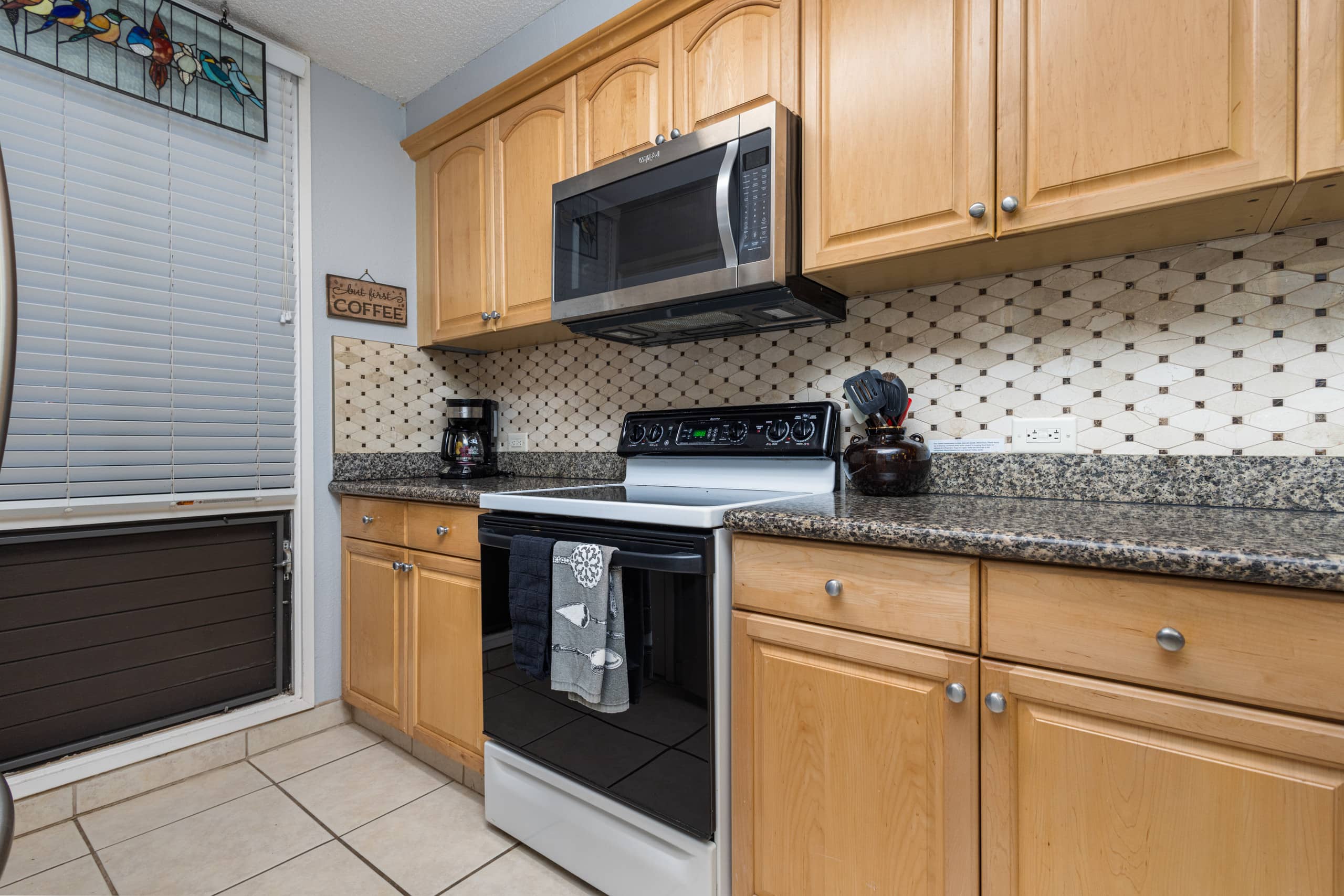 Condo in Kihei · ★4.73 · 2 bedrooms · 4 beds · 2 shared baths - Image 12