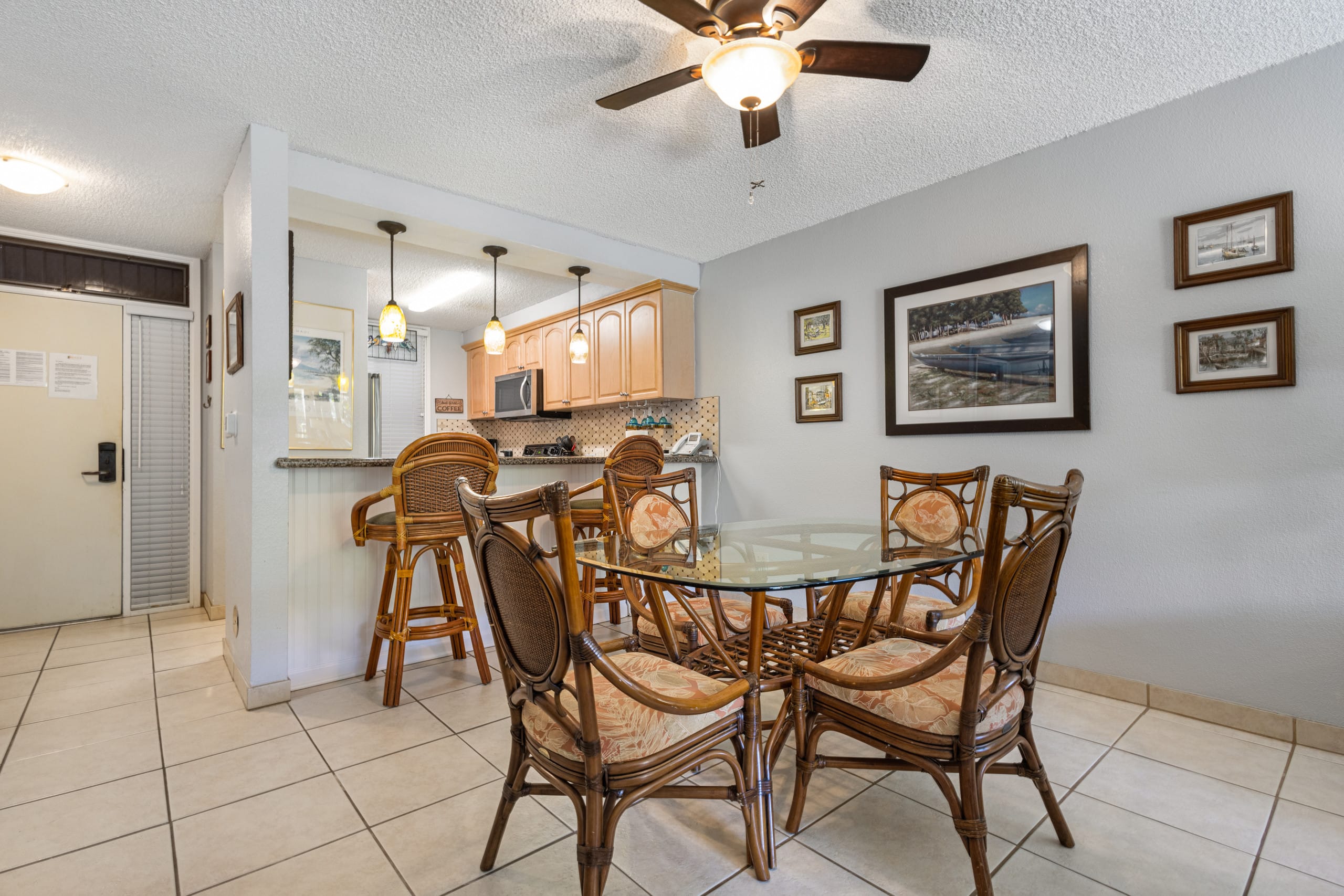 Condo in Kihei · ★4.73 · 2 bedrooms · 4 beds · 2 shared baths - Image 9