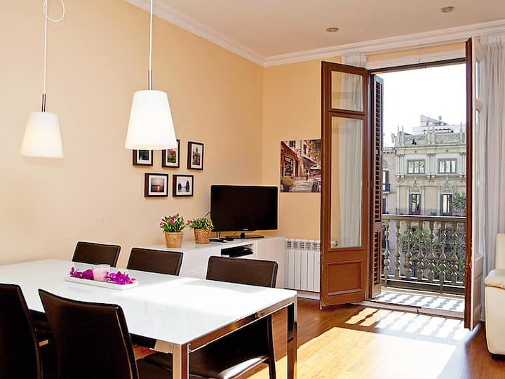 Eixample Esquerre Gran Via Balmes By Interhome - Barcelona