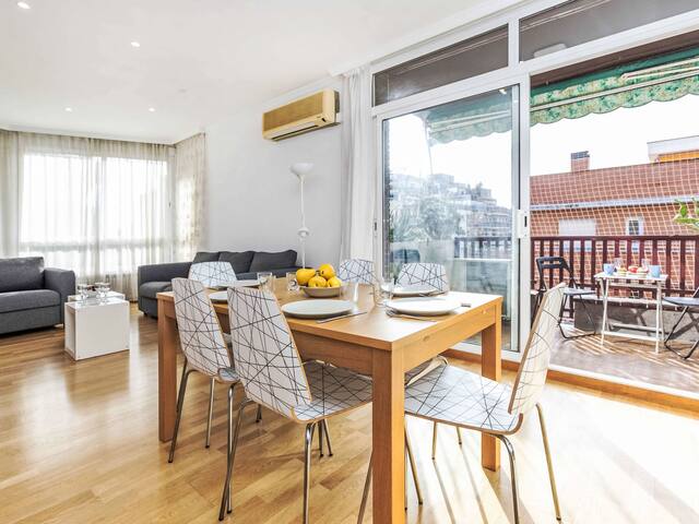 Sants-Les Corts Galileu by Interhome