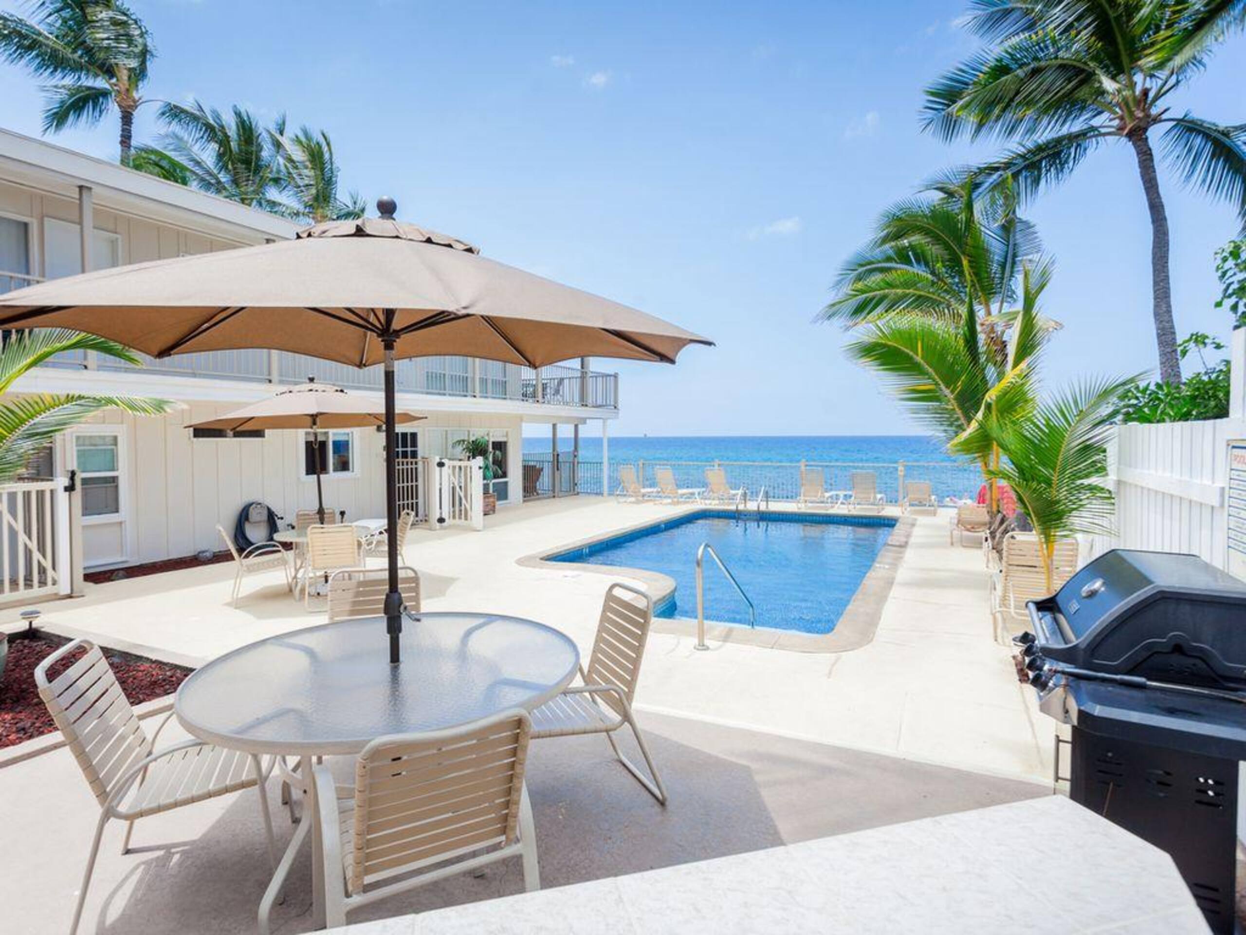 Condo in Kailua-Kona · ★4.47 · 1 bedroom · 2 beds · 1 bath - Image 23