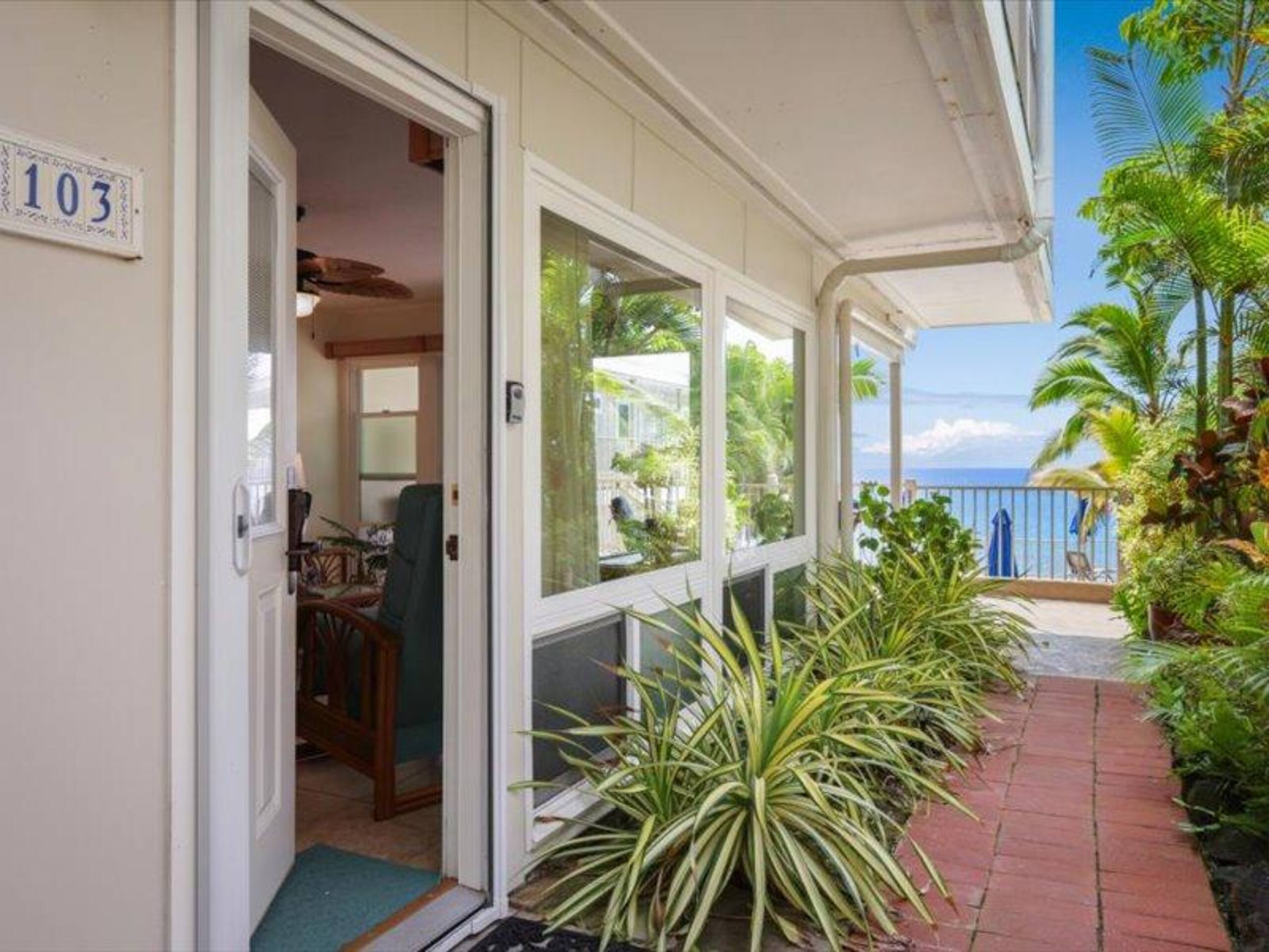 Condo in Kailua-Kona · ★4.47 · 1 bedroom · 2 beds · 1 bath - Image 16