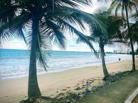 #4- 2BR w/ Pool, Laundry, Parking, walk 2 Beach