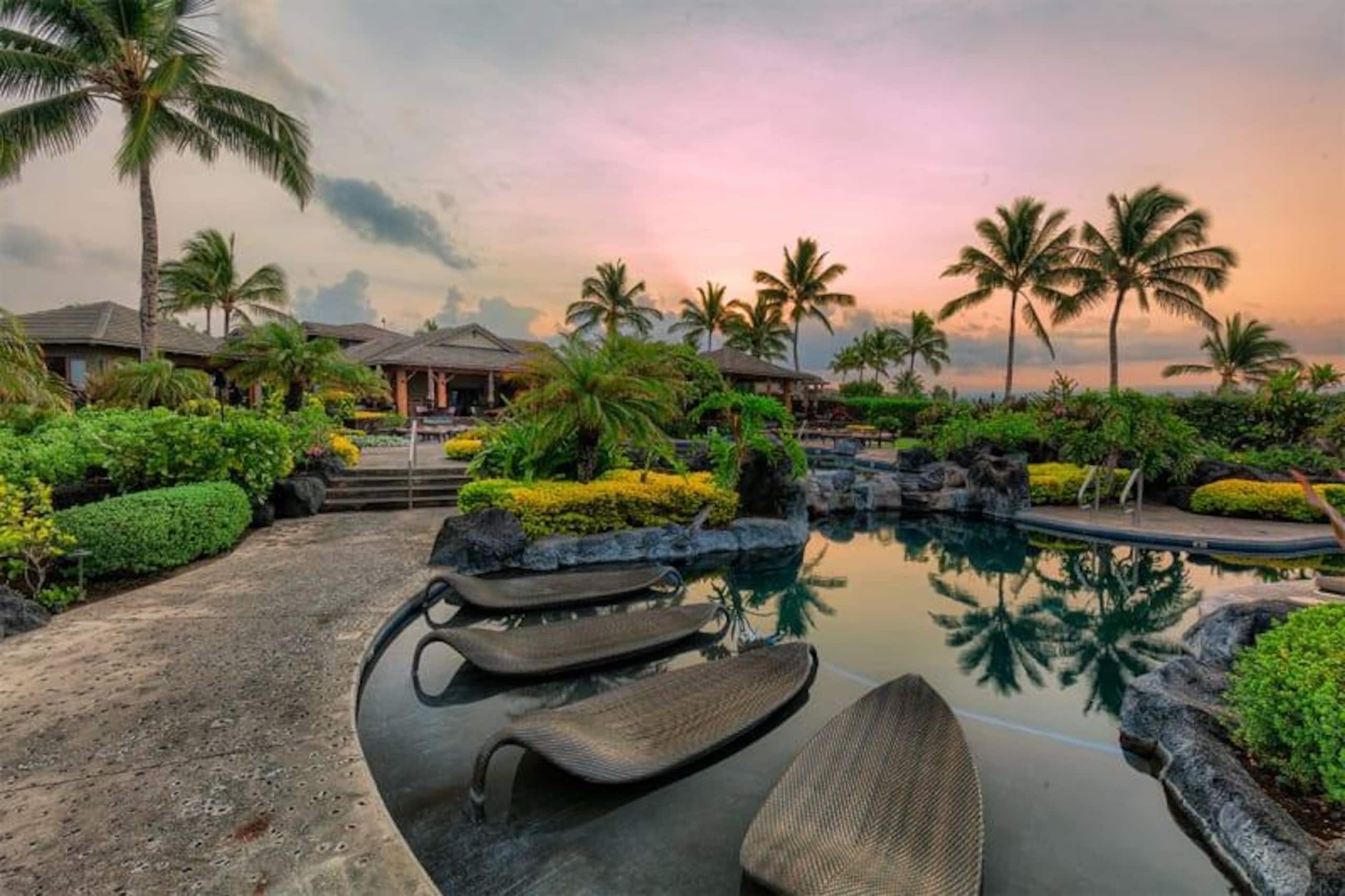 Coastal retreat w/ resort pool & garden lanai - Main photo