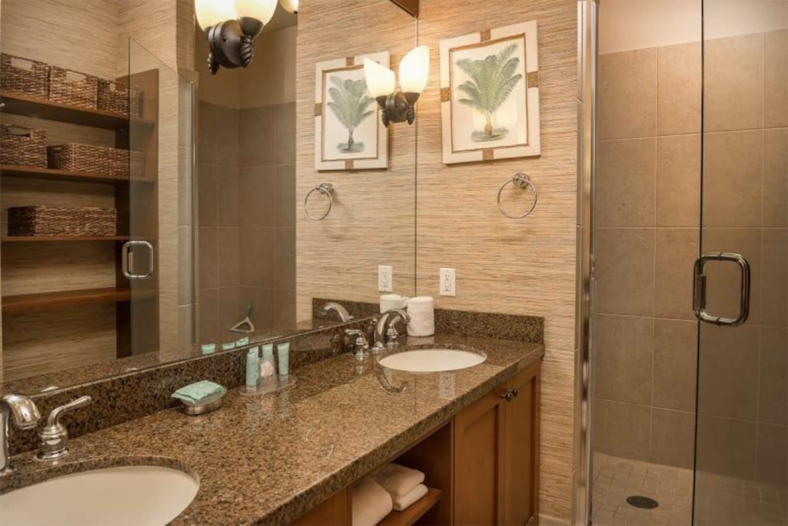 Coastal retreat w/ resort pool & garden lanai - Photo 14