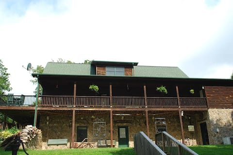 Country Elegance - Piney Creek, NC