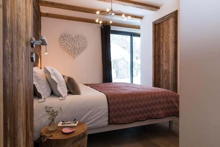 Спална соба 4, флексибилна двокреветна или двокреветна соба со сопствена туш-кабина  