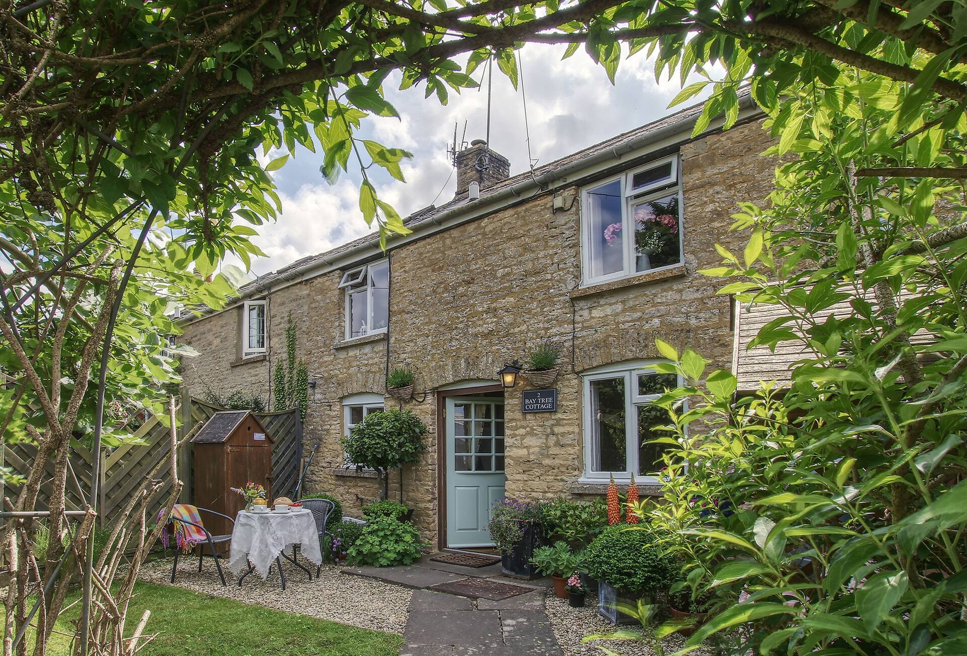 Bay Tree Cottage, Shipton-under-Wychwood, Burford.
