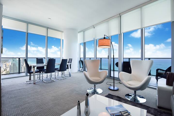 Direct Ocean Front Penthouse 2BR Corner WrapAround gallery image 3