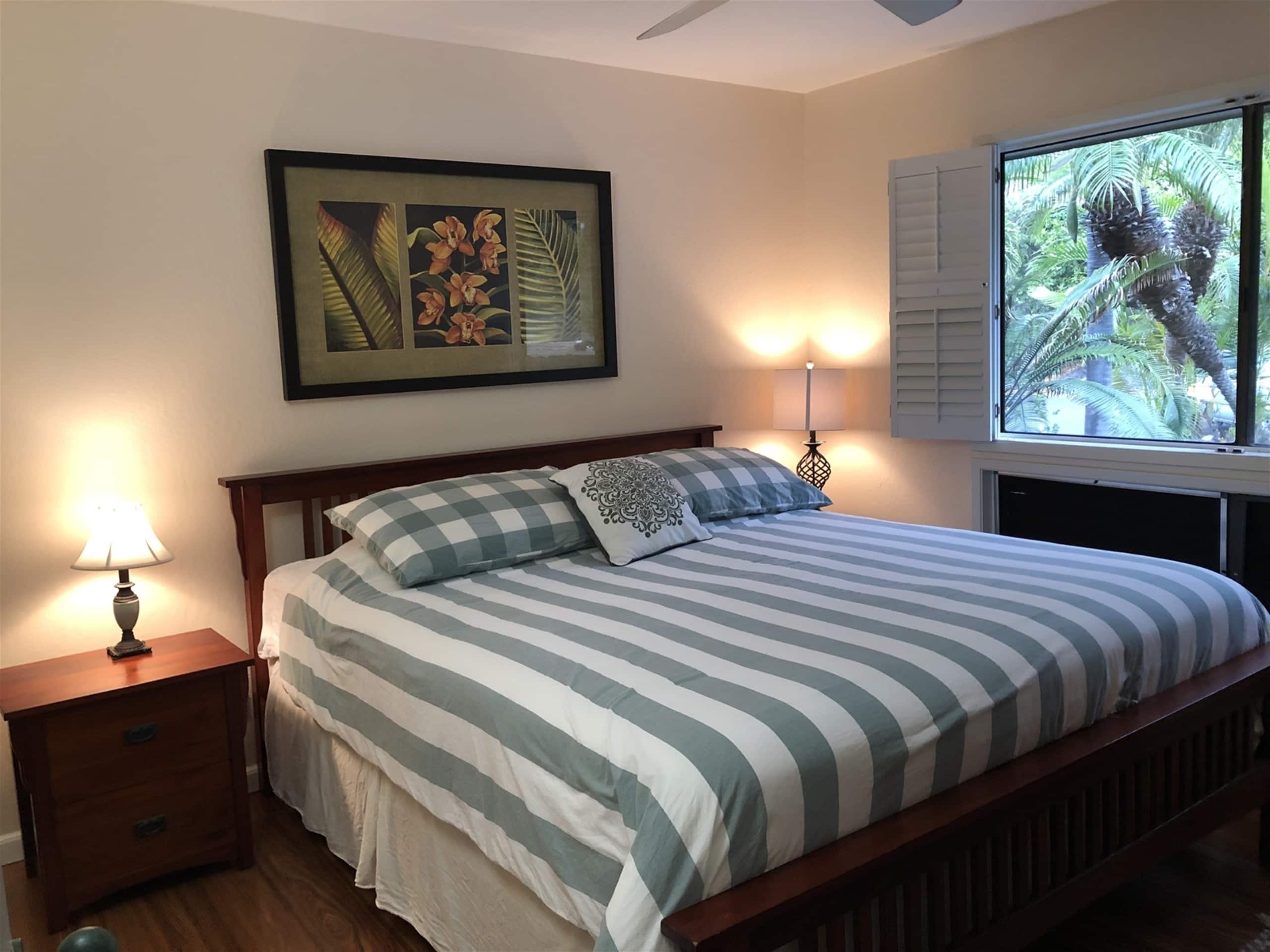 Condo in Pahala · ★4.73 · 1 bedroom · 2 beds · 1 shared bath - Image 6