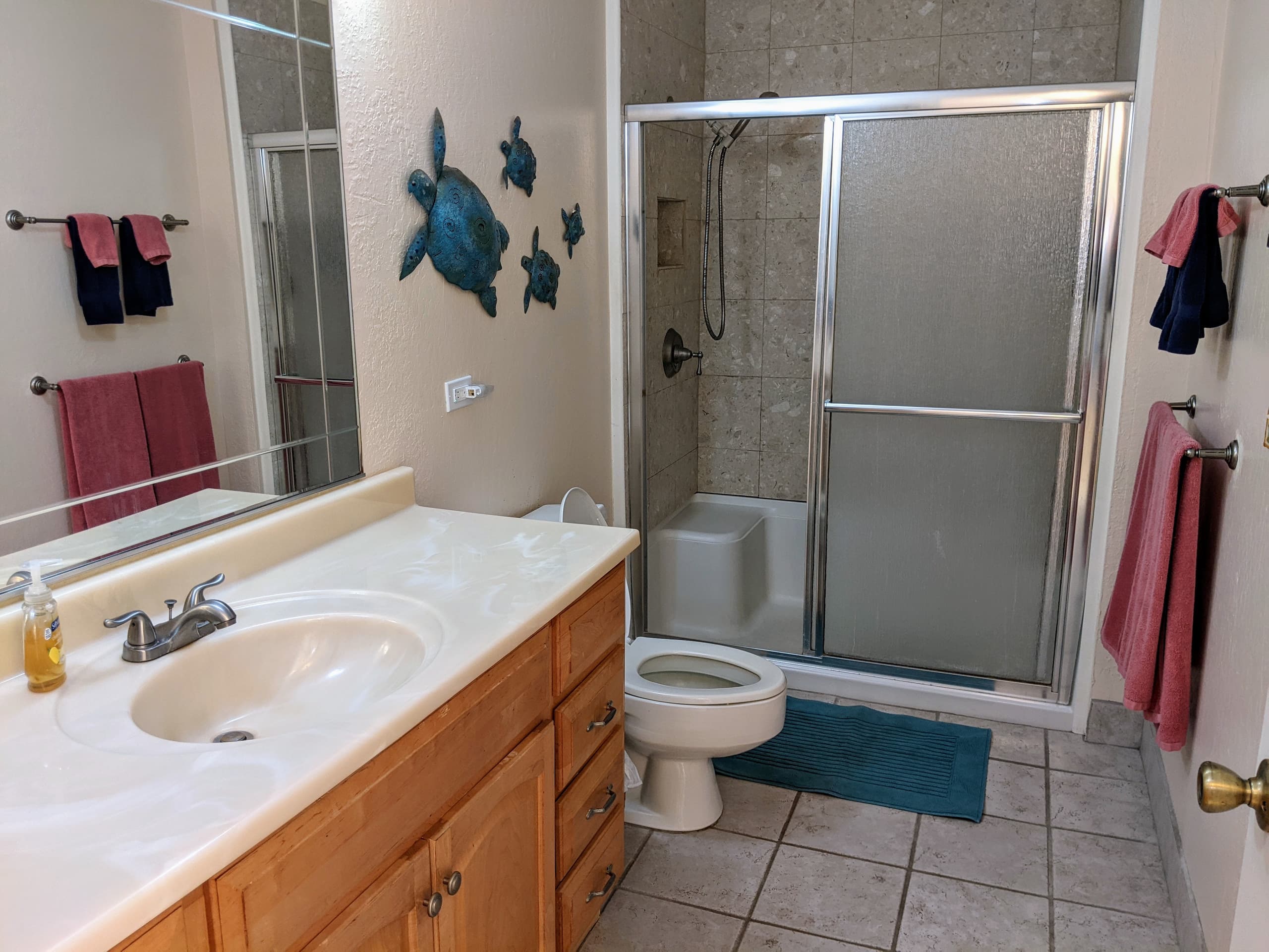 Condo in Pahala · ★4.73 · 1 bedroom · 2 beds · 1 shared bath - Image 8