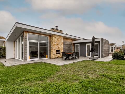 Green Resort Mooi Bemelen by Interhome