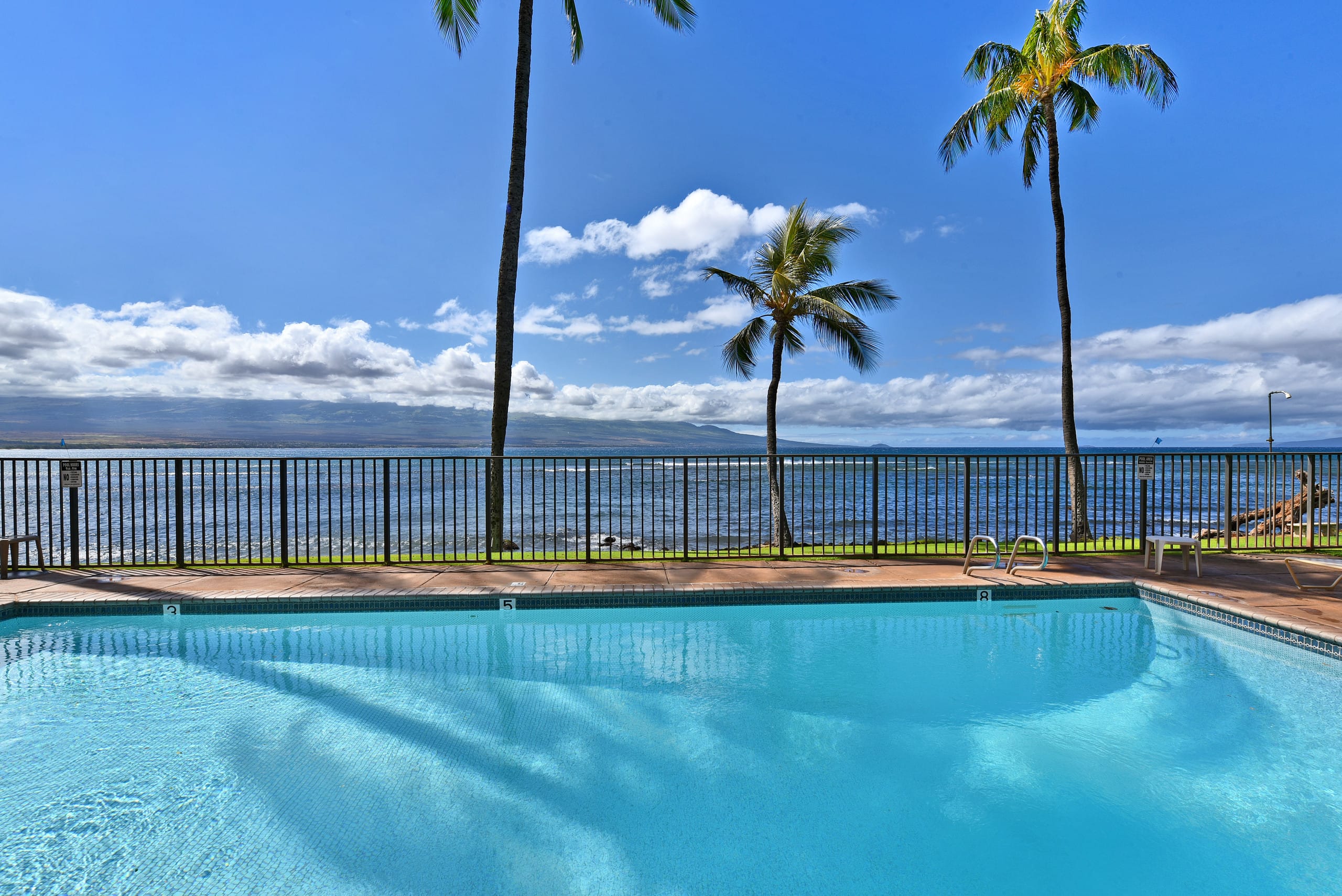 Condo in Wailuku · ★4.69 · 2 bedrooms · 3 beds · 2 baths - Image 44