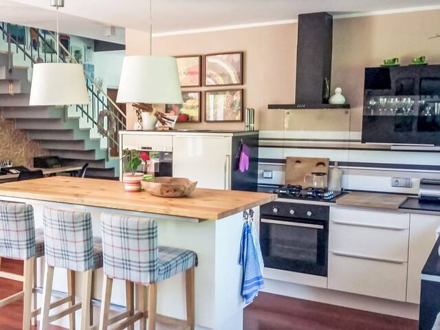 Řeporyje by Interhome gallery image 3