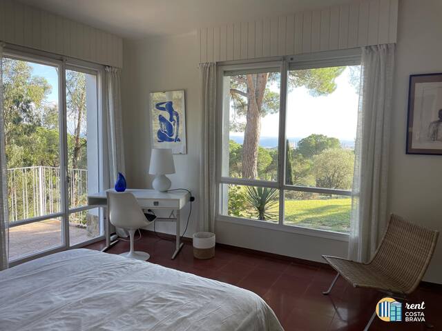 Casa Vista Mar by Rent Costa Brava gallery image 3