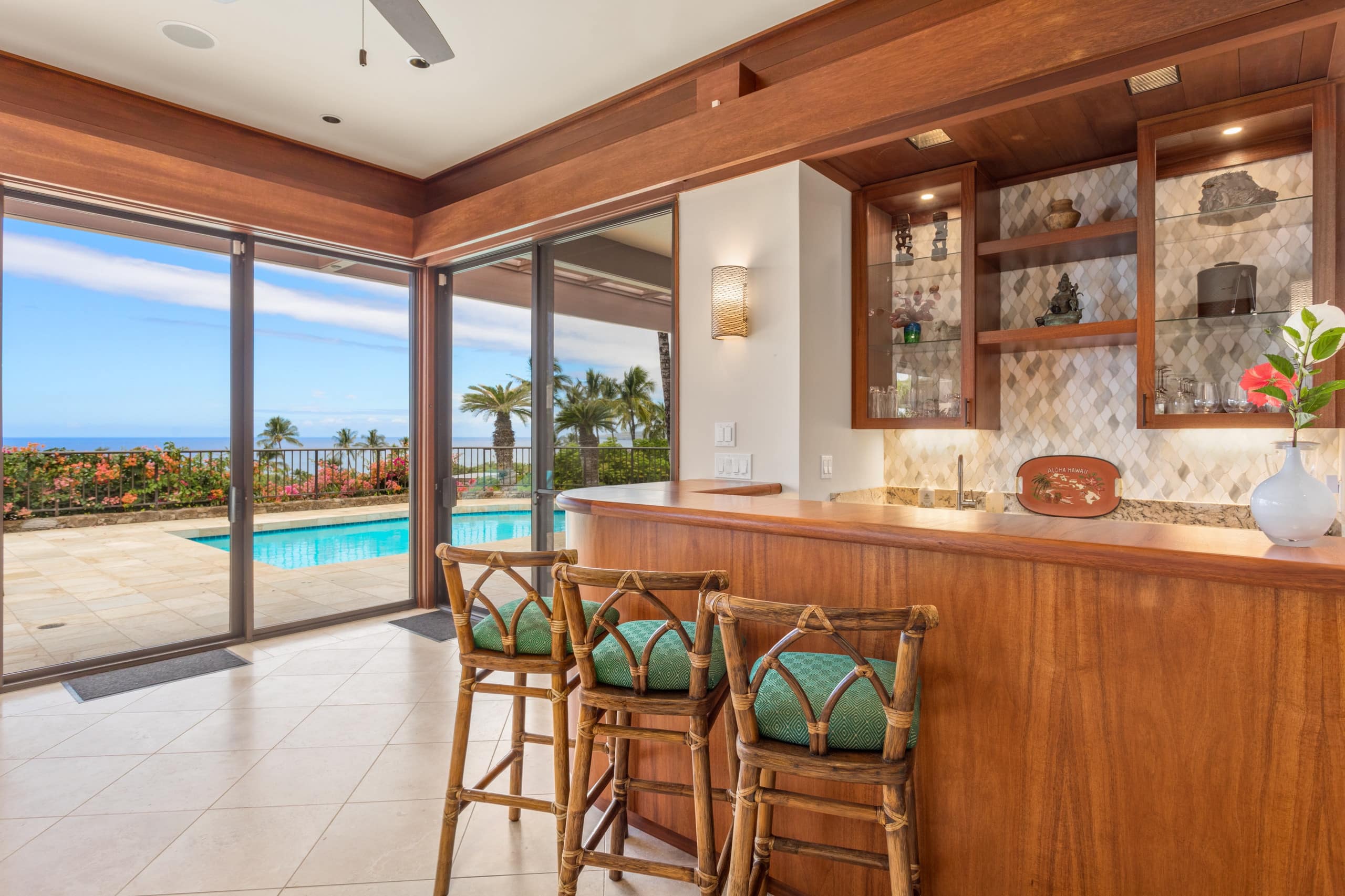 Home in Waimea · ★5.0 · 4 bedrooms · 7 beds · 4 baths - Image 9