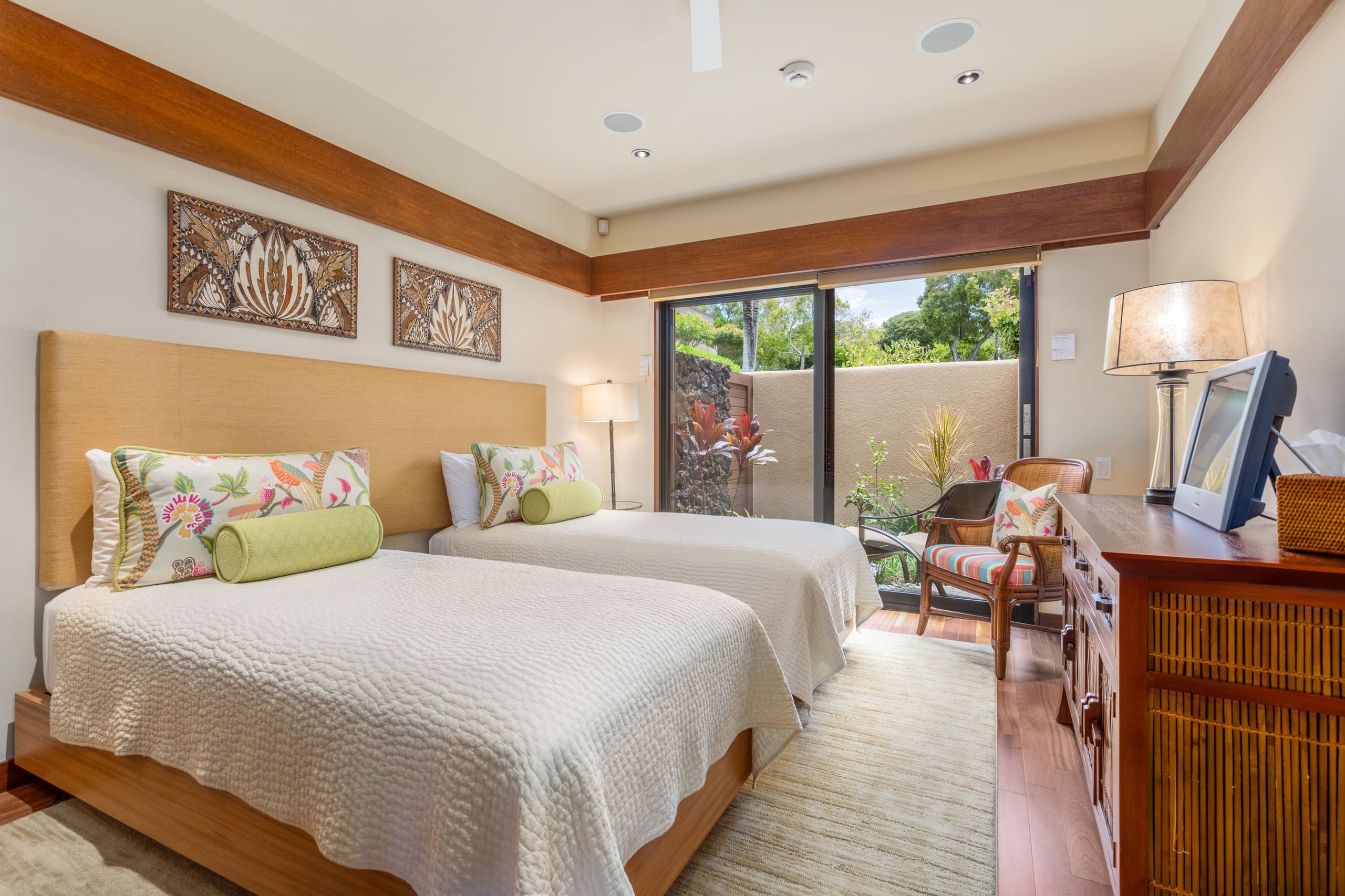 Home in Waimea · ★5.0 · 4 bedrooms · 7 beds · 4 baths - Image 19