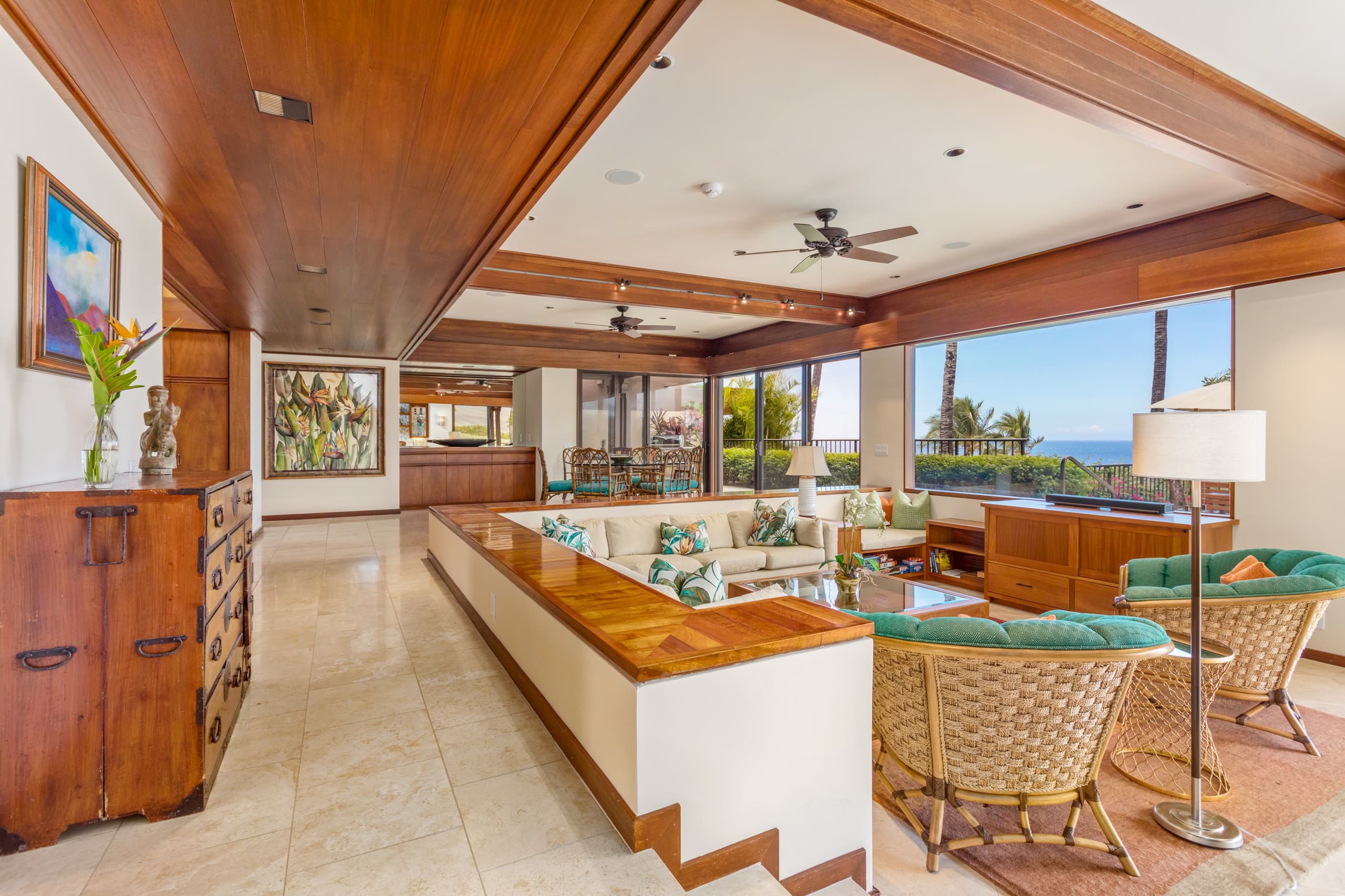 Home in Waimea · ★5.0 · 4 bedrooms · 7 beds · 4 baths - Image 7