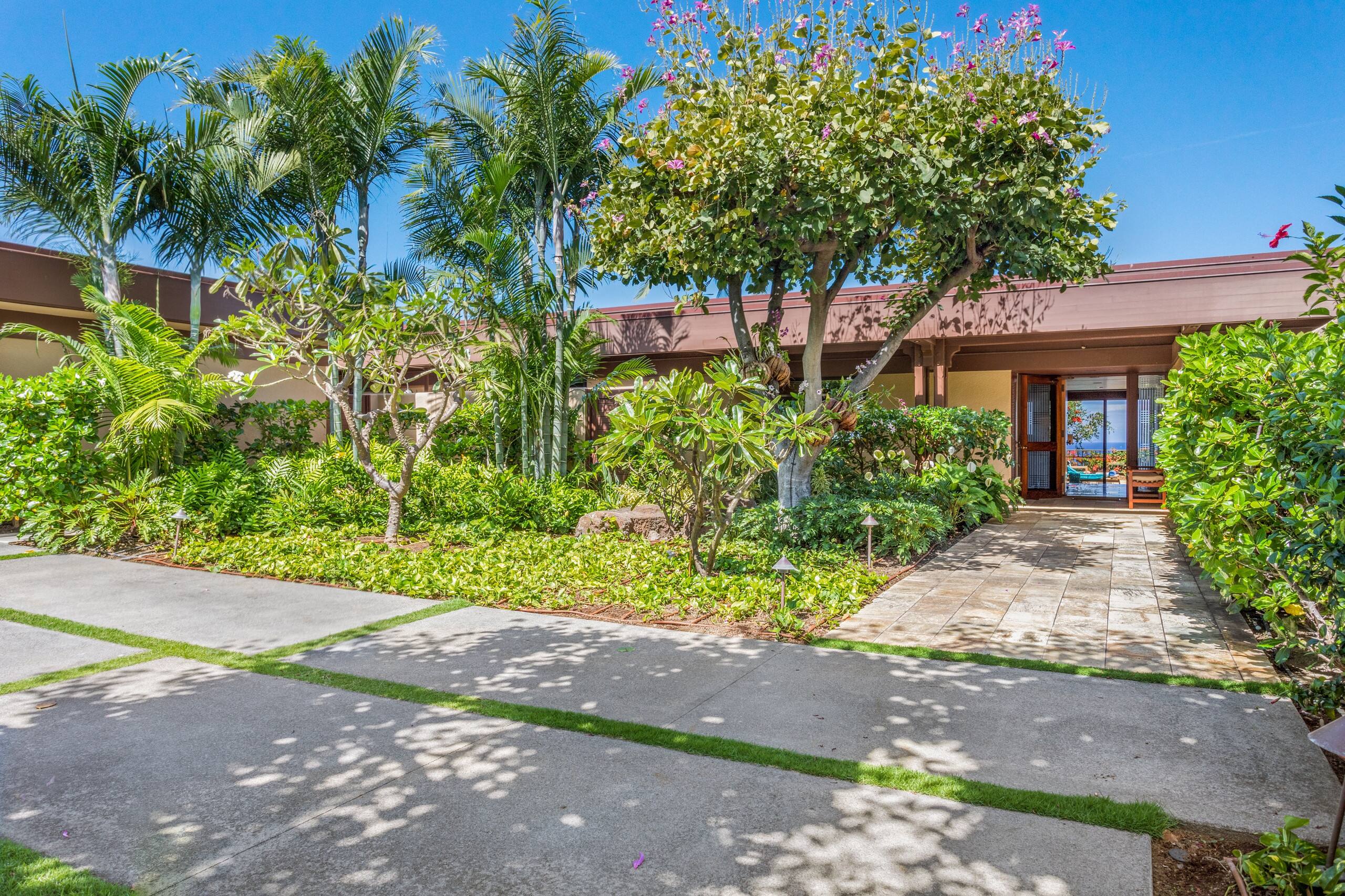 Home in Waimea · ★5.0 · 4 bedrooms · 7 beds · 4 baths - Image 40