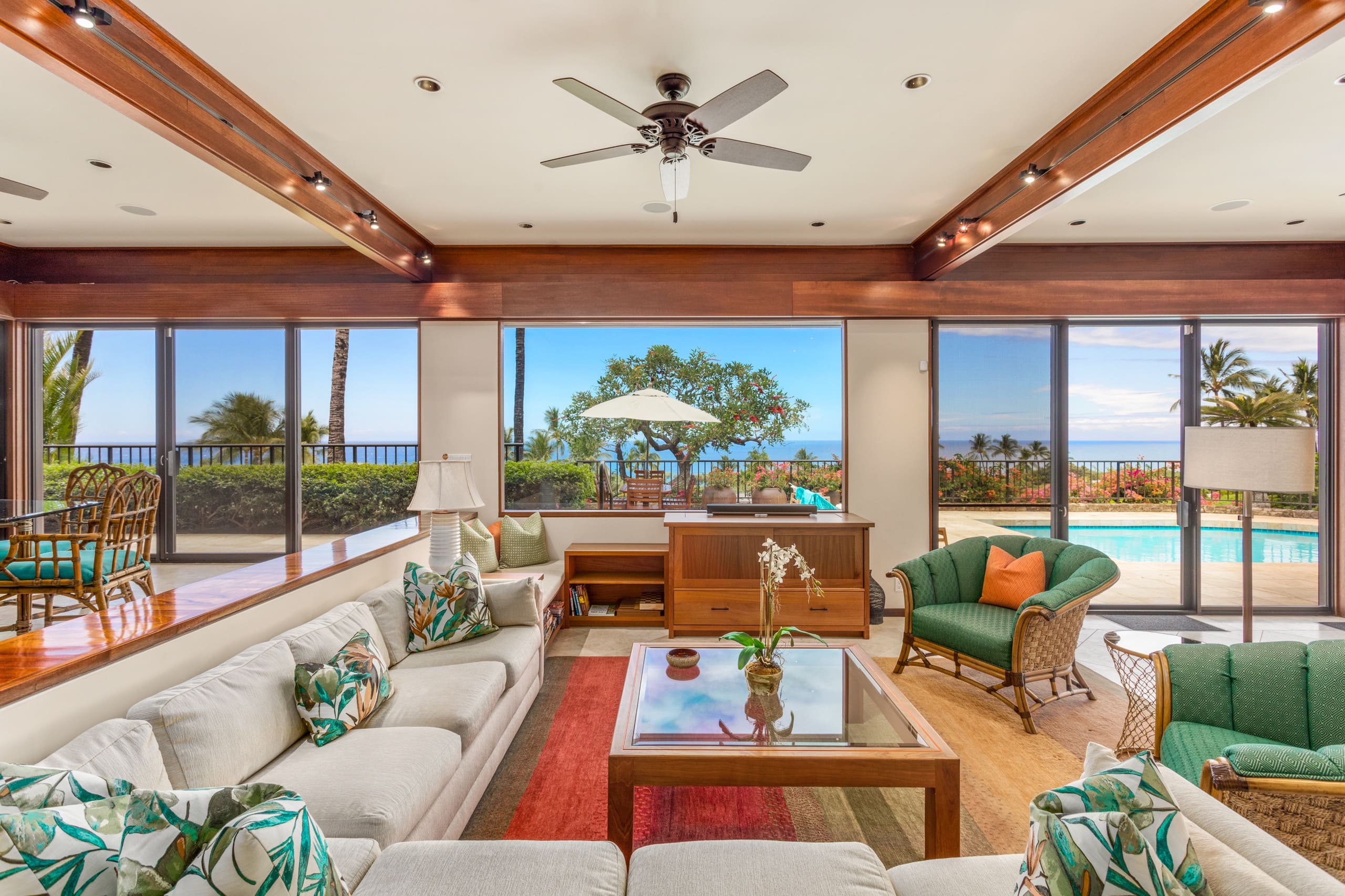 Home in Waimea · ★5.0 · 4 bedrooms · 7 beds · 4 baths - Image 3