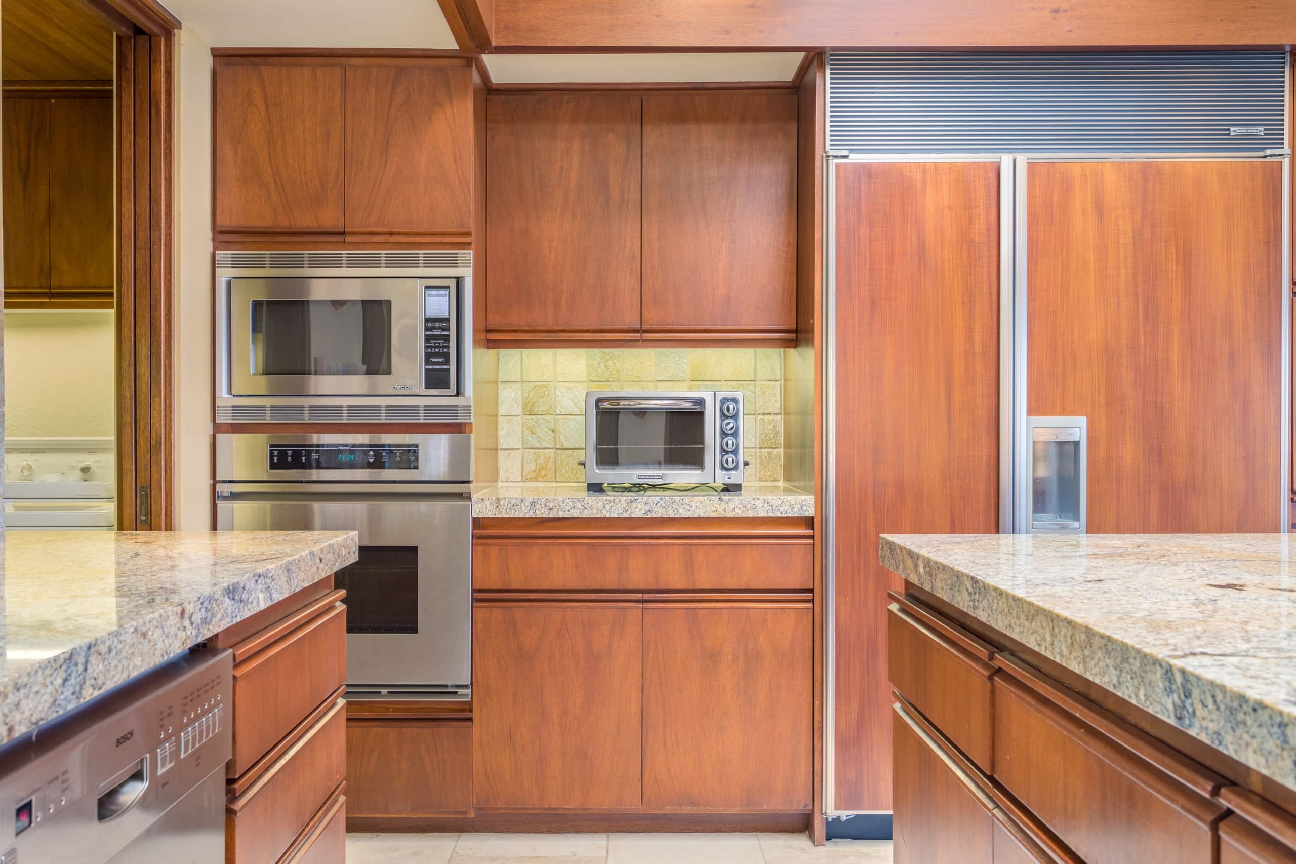 Home in Waimea · ★5.0 · 4 bedrooms · 7 beds · 4 baths - Image 13
