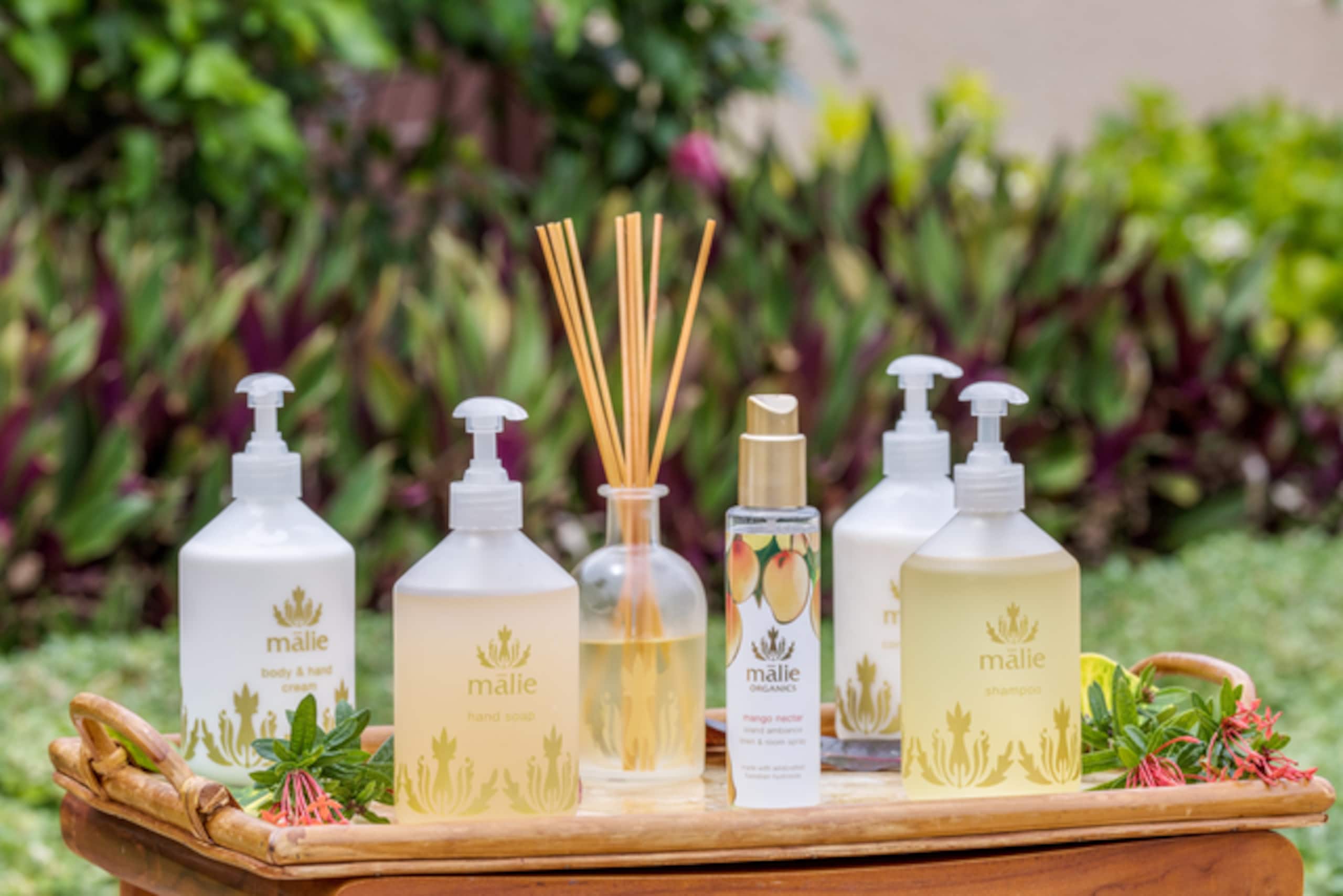 Home in Waimea · ★5.0 · 4 bedrooms · 7 beds · 4 baths - Image 31