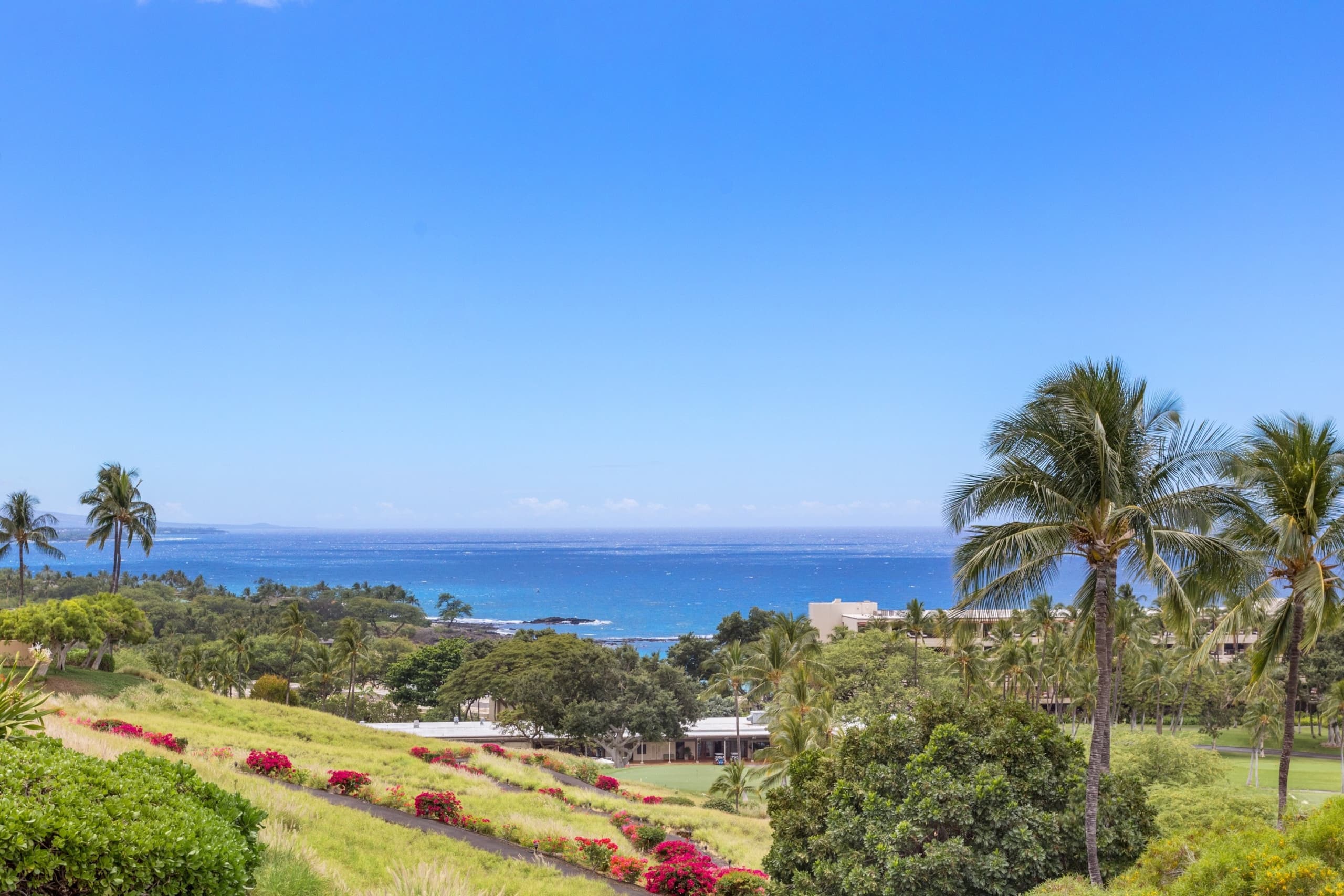 Home in Waimea · ★5.0 · 4 bedrooms · 7 beds · 4 baths - Image 42